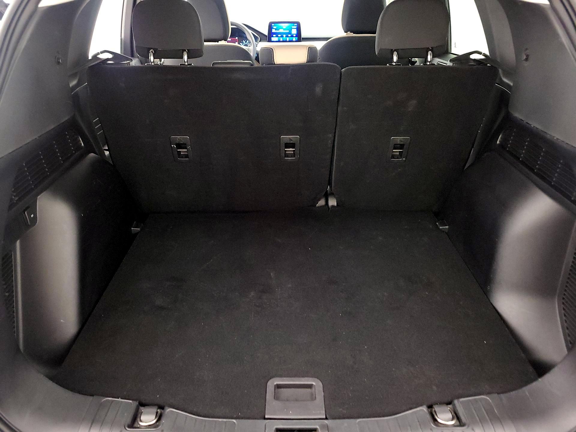 Thumbnail: 2022 Ford Escape - 20