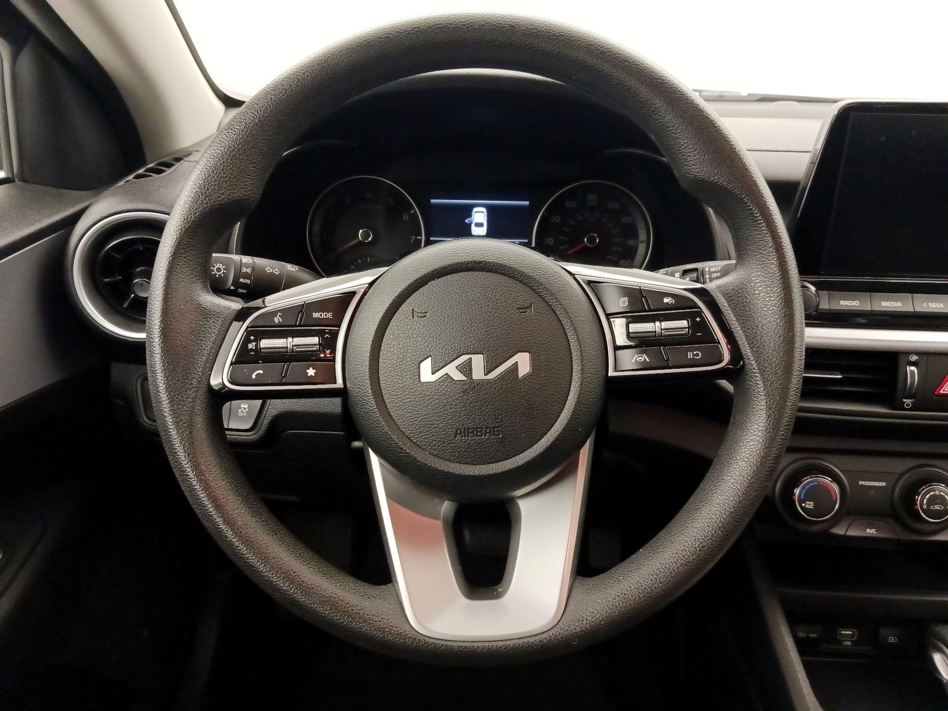 Thumbnail: 2024 Kia Forte - 10