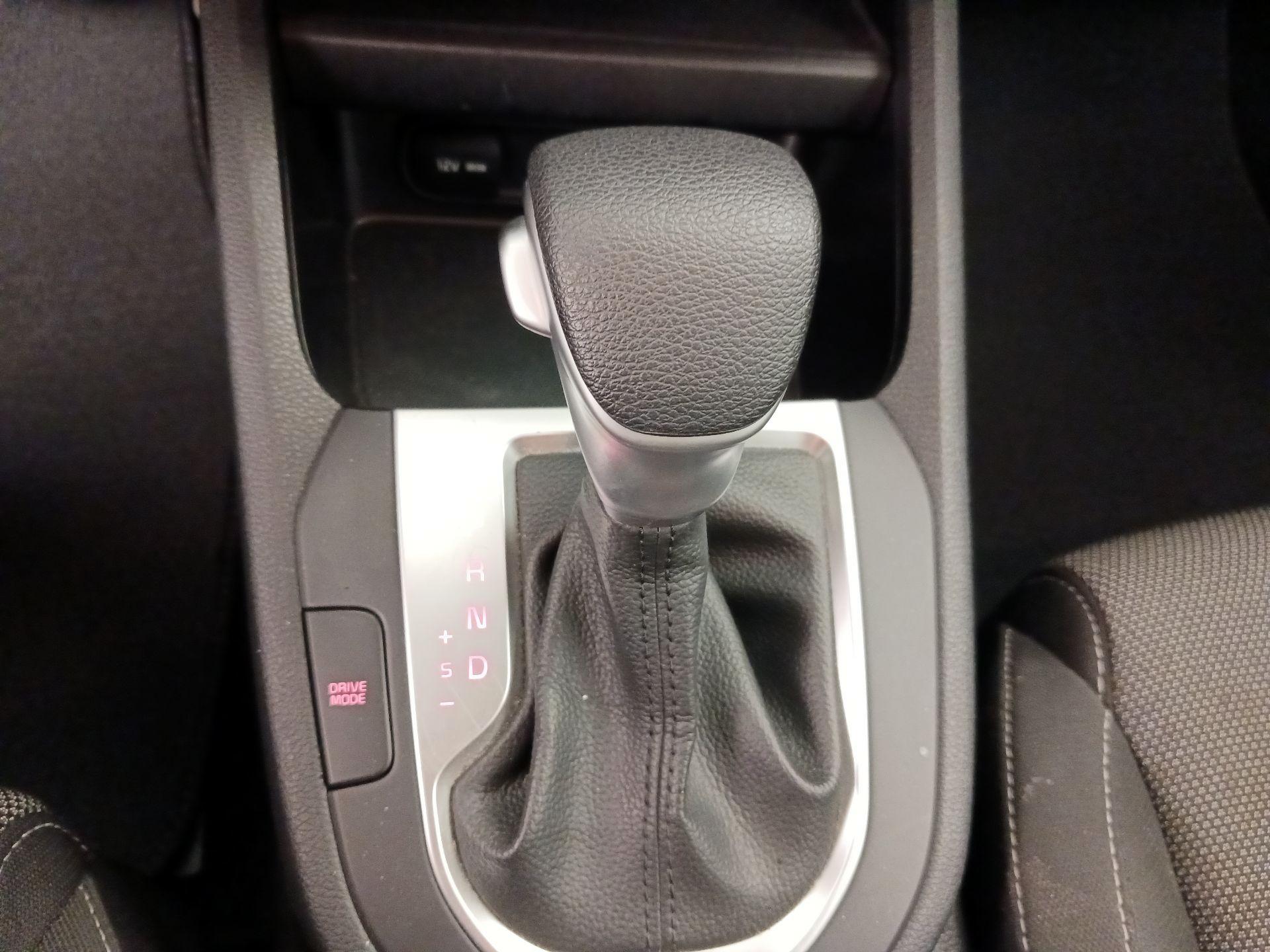 Thumbnail: 2024 Kia Forte - 17