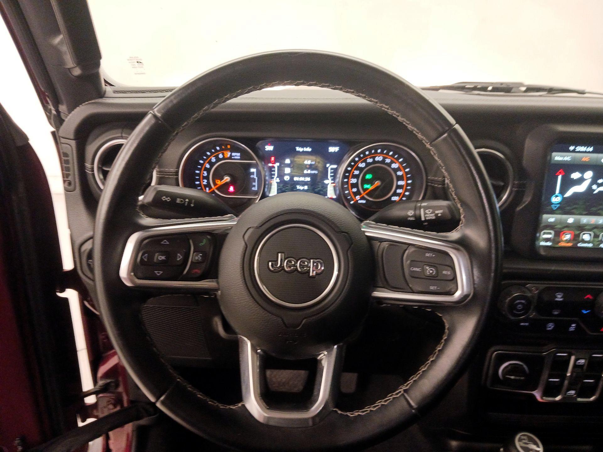 Thumbnail: 2021 Jeep Gladiator - 10