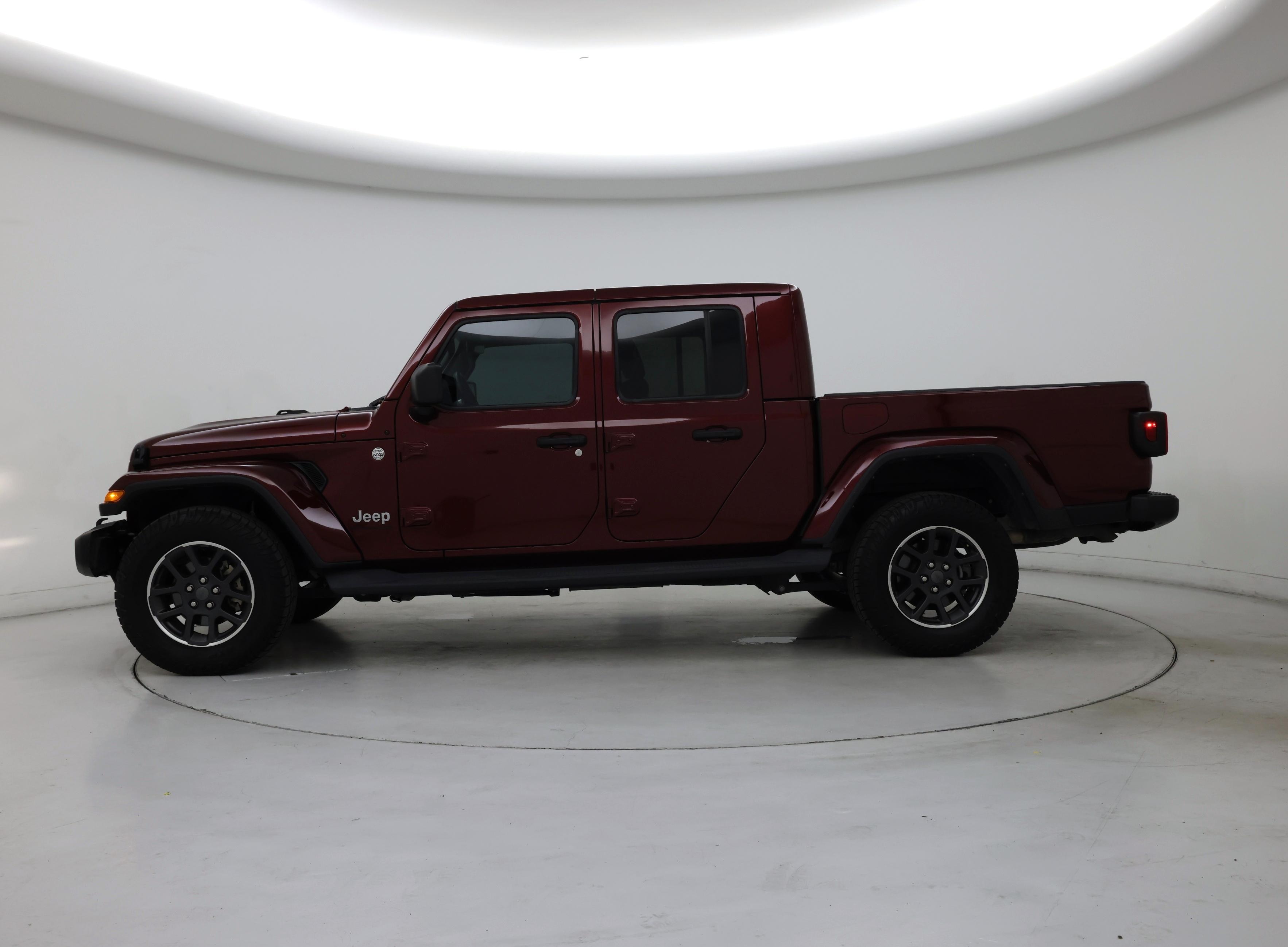 Thumbnail: 2021 Jeep Gladiator - 3
