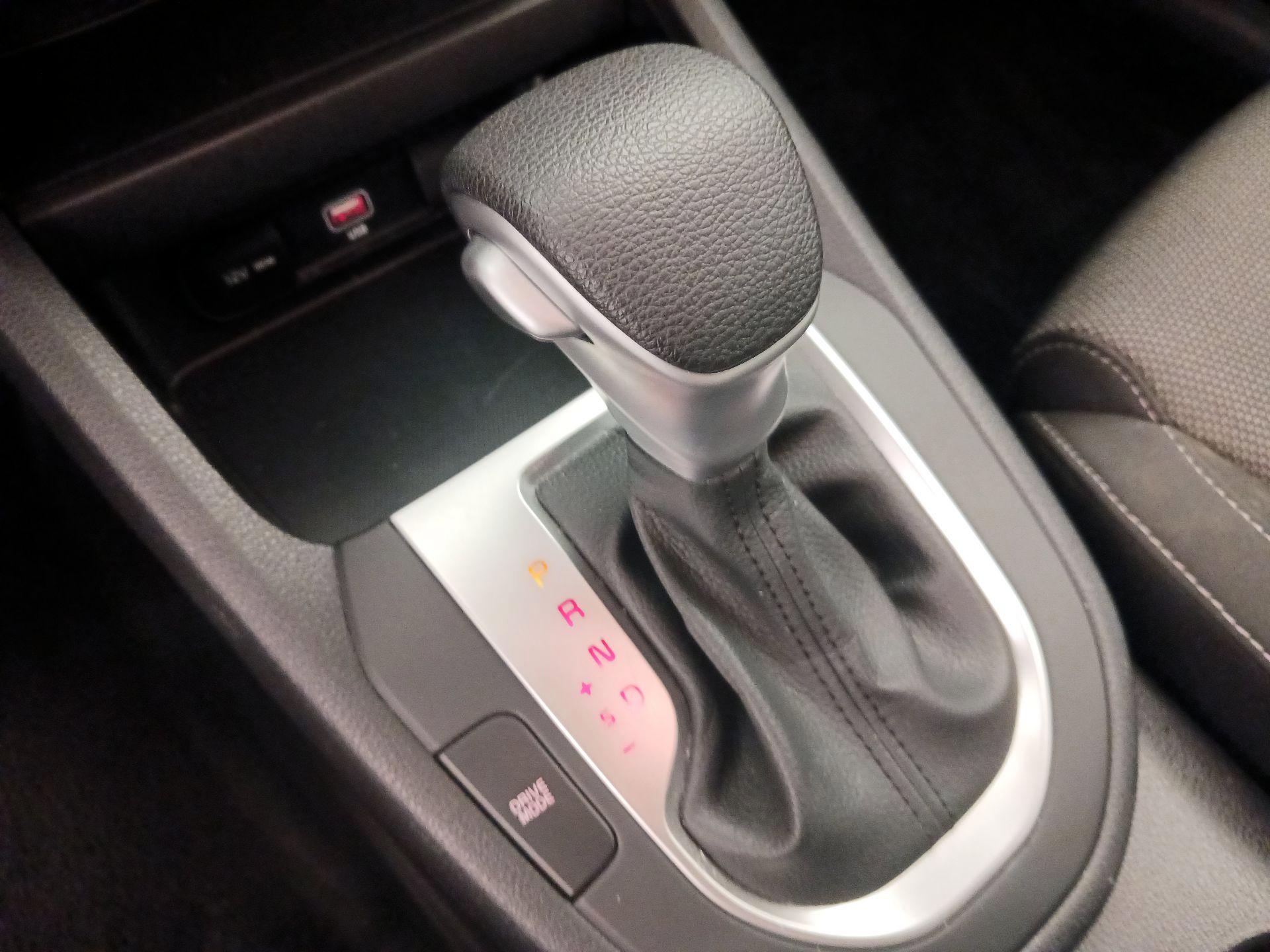 Thumbnail: 2024 Kia Forte - 17