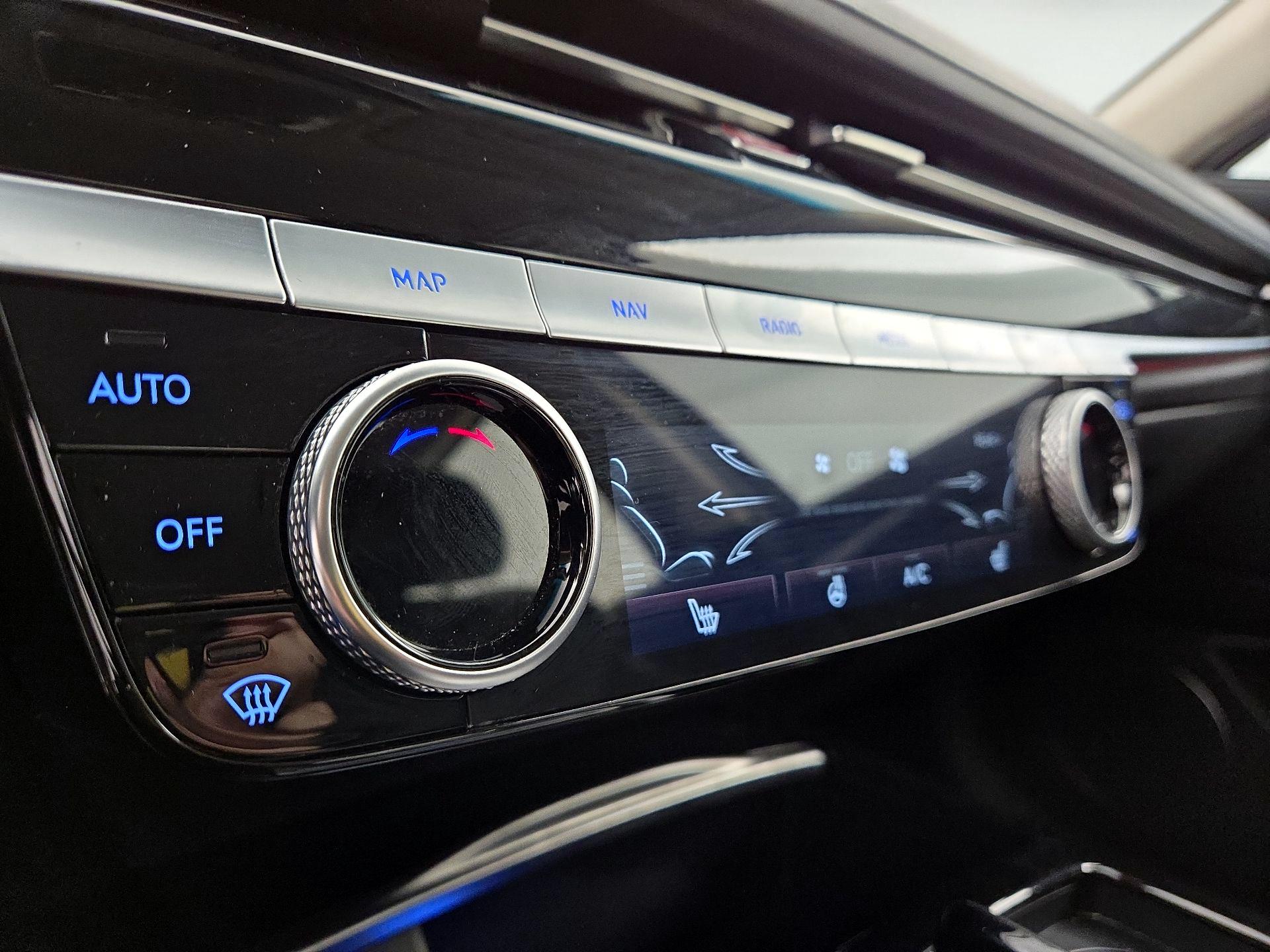 Thumbnail: 2023 Genesis G80 - 17