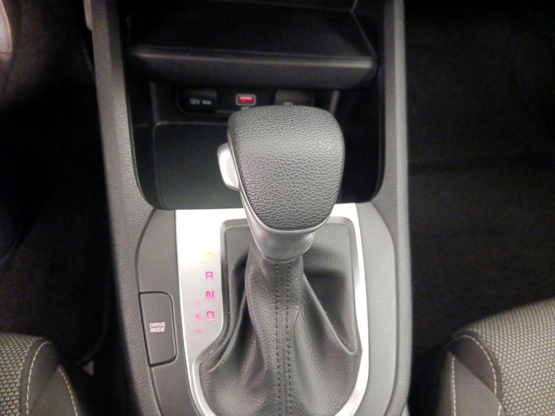 Thumbnail: 2024 Kia Forte - 17