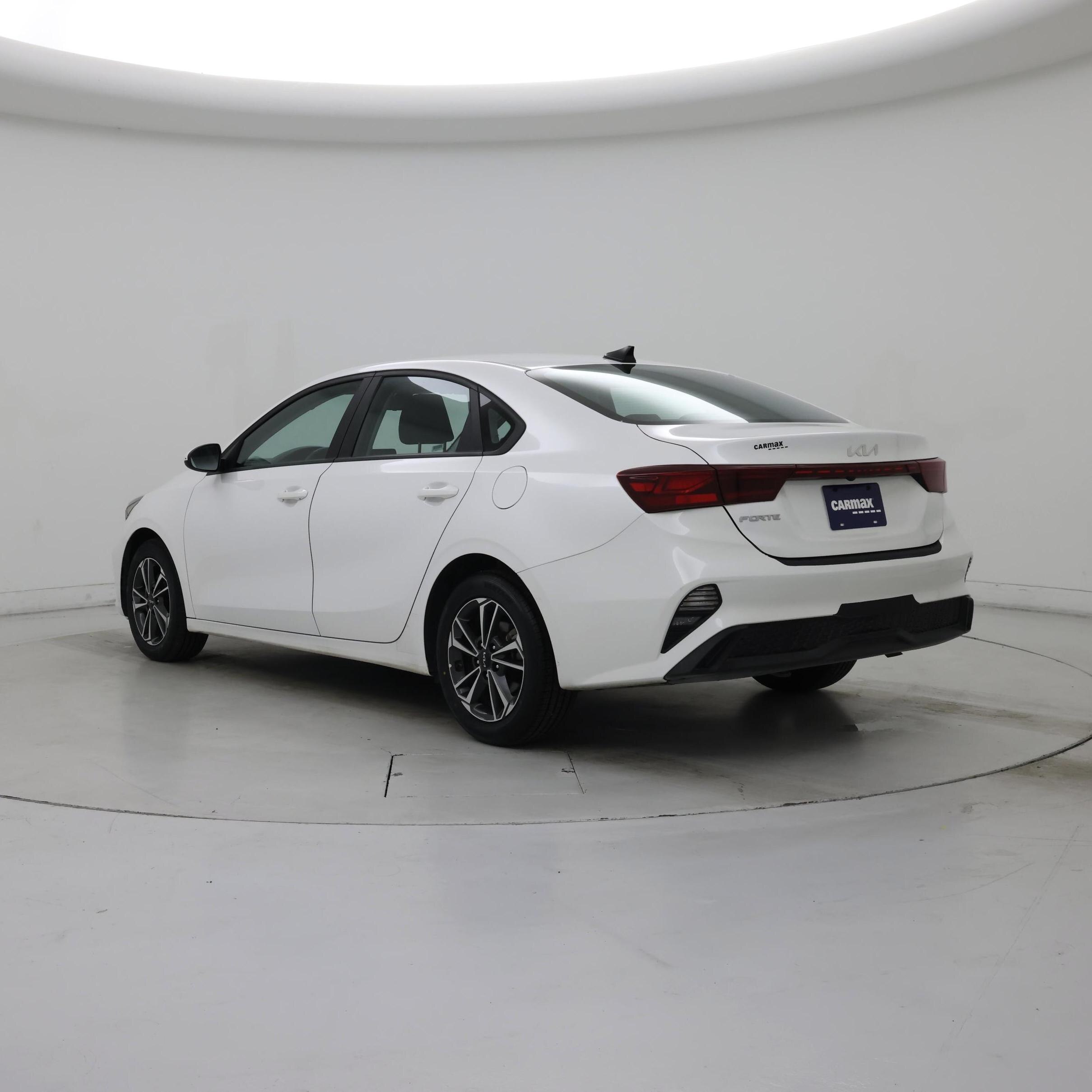 Thumbnail: 2024 Kia Forte - 2