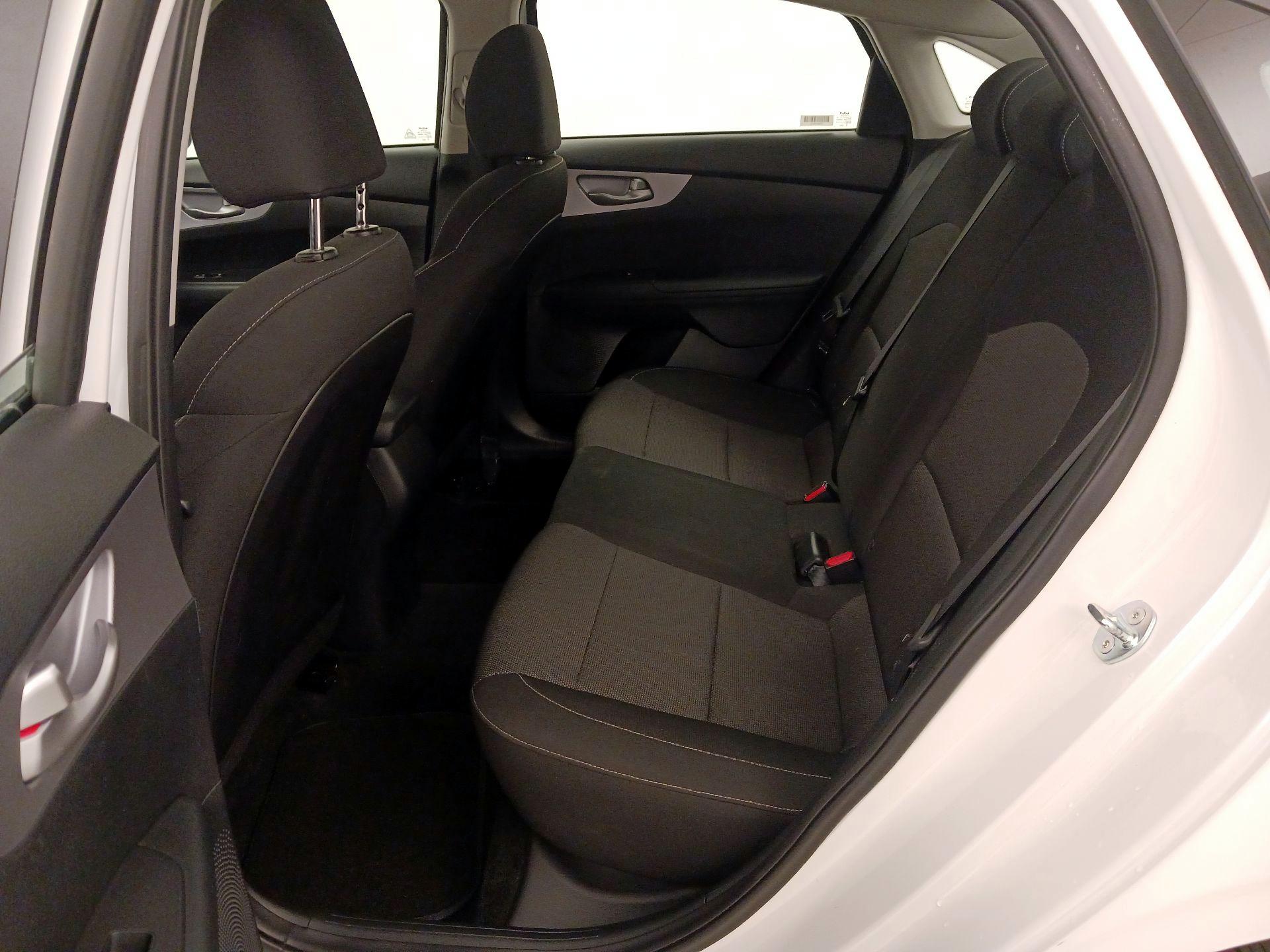 Thumbnail: 2024 Kia Forte - 19