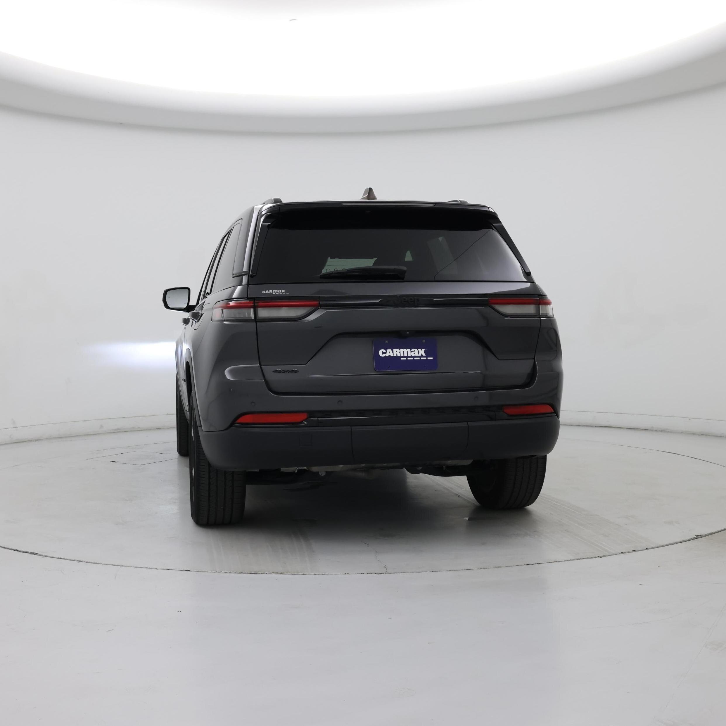 Thumbnail: 2023 Jeep Grand Cherokee - 6