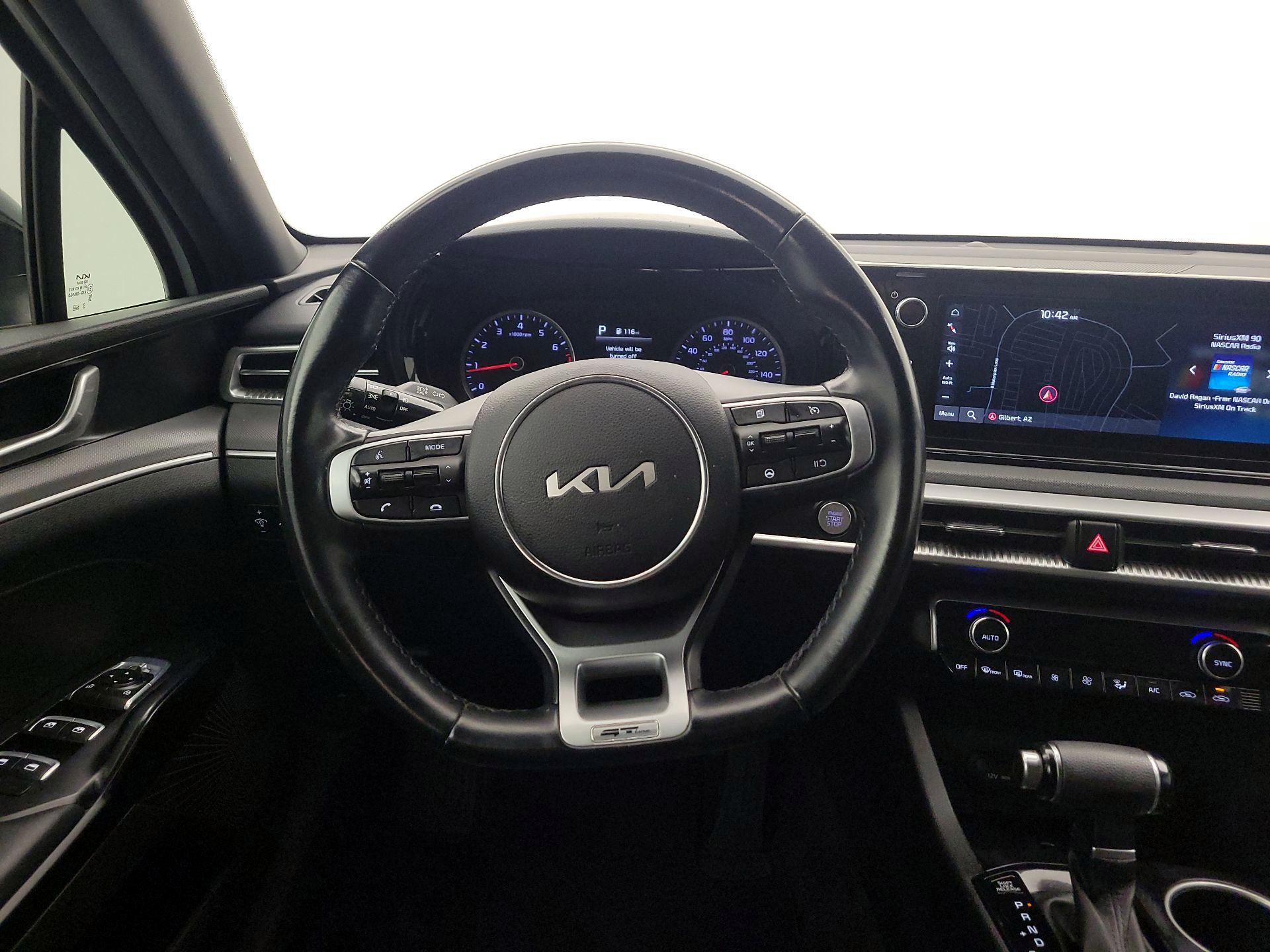 Thumbnail: 2023 Kia K5 - 10