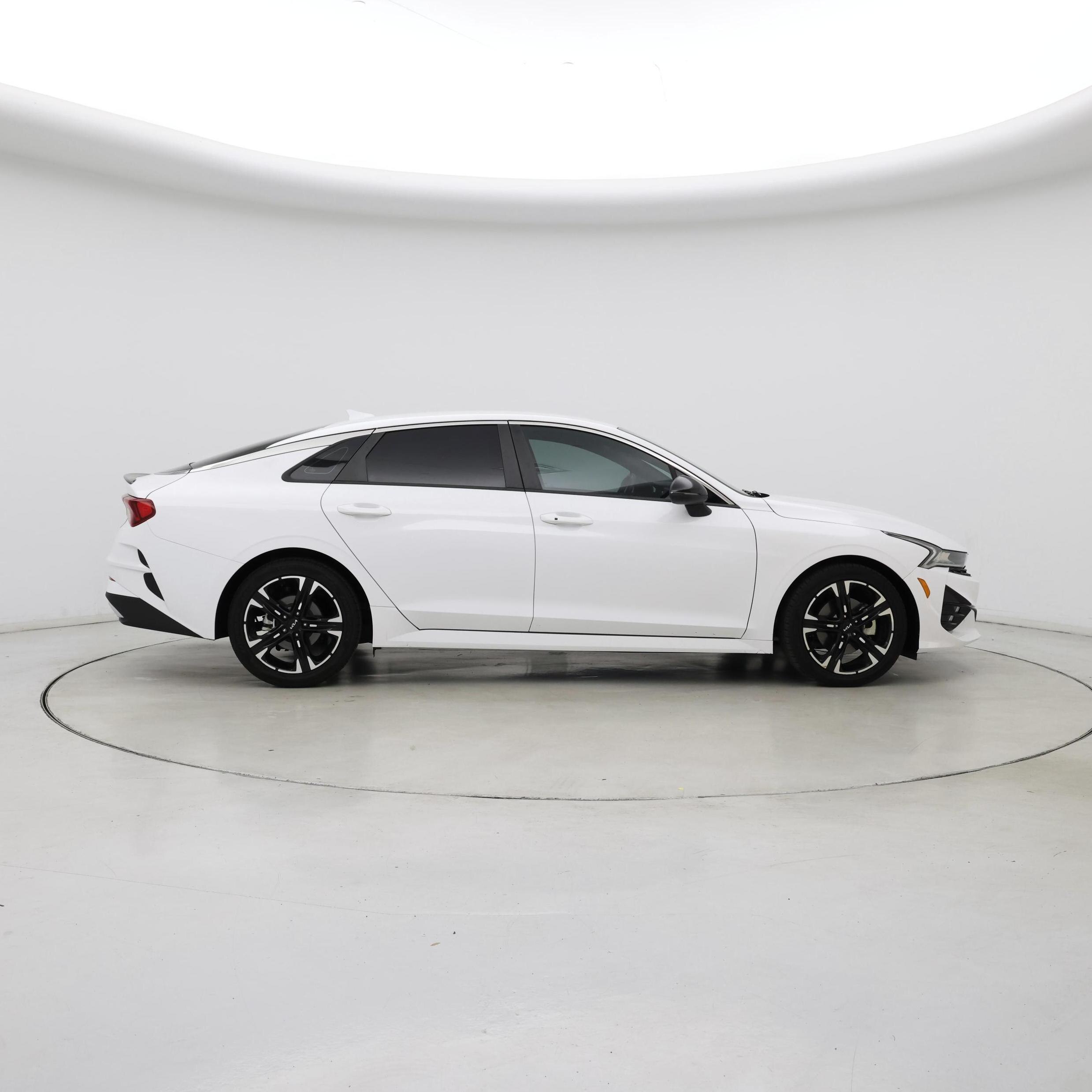 Thumbnail: 2023 Kia K5 - 7