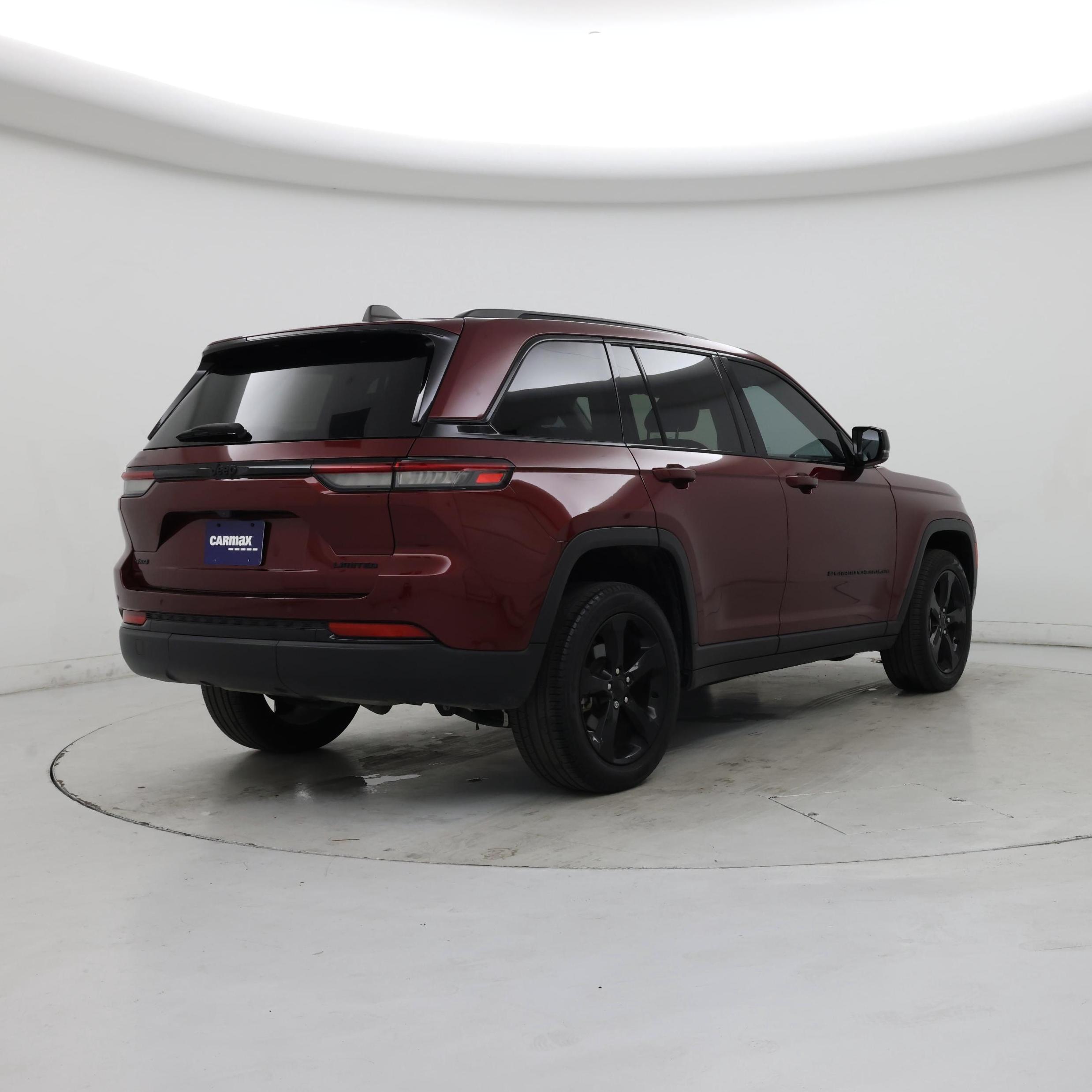 Thumbnail: 2023 Jeep Grand Cherokee - 8