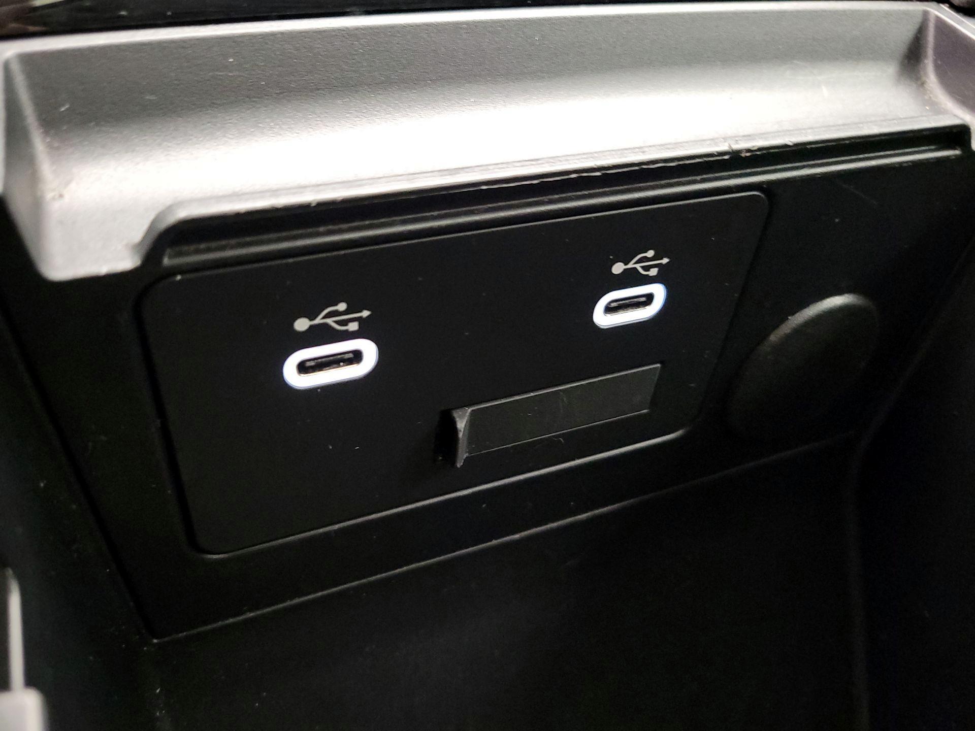 Thumbnail: 2024 Mazda Mazda3 - 18