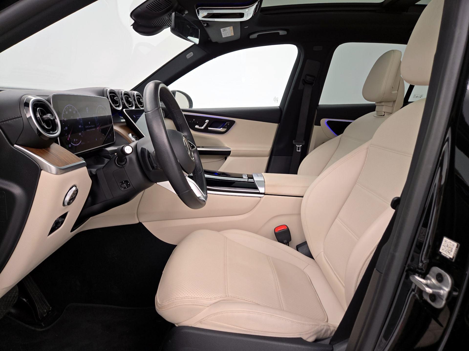 Thumbnail: 2024 Mercedes-Benz GLC - 11