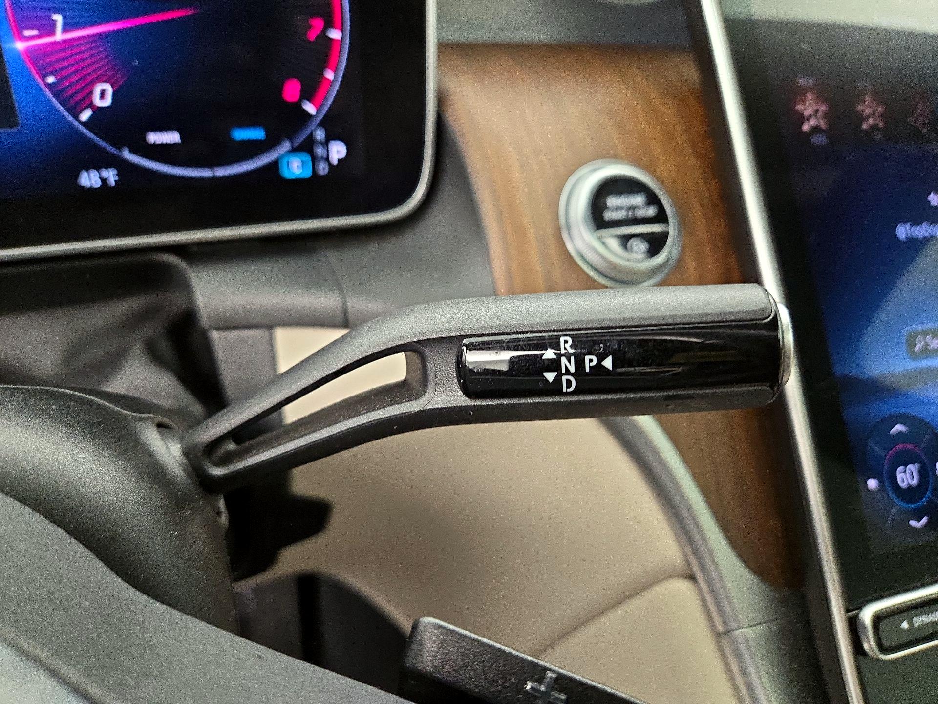 Thumbnail: 2024 Mercedes-Benz GLC - 17