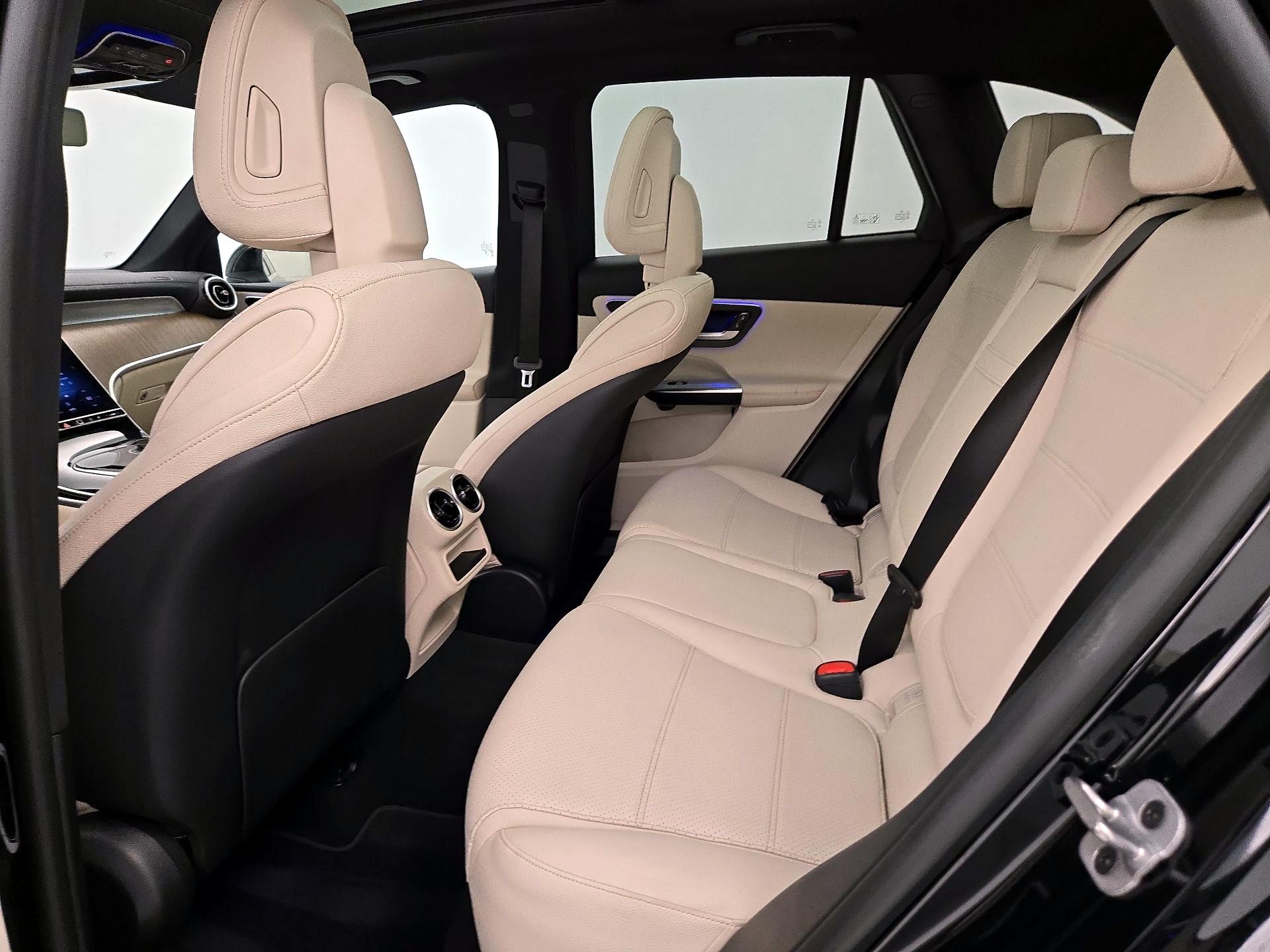 Thumbnail: 2024 Mercedes-Benz GLC - 20