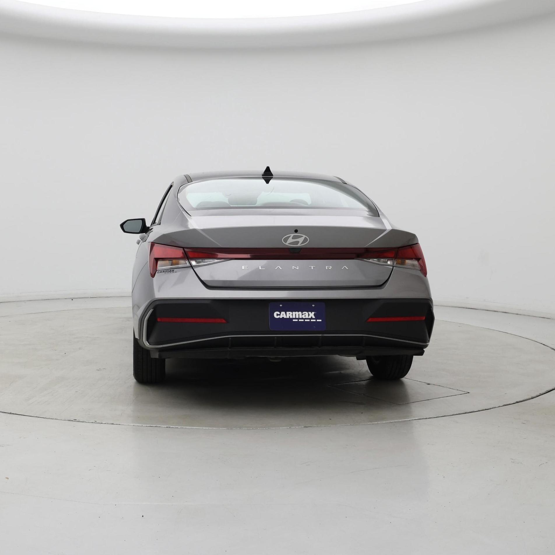 Thumbnail: 2025 Hyundai Elantra - 6