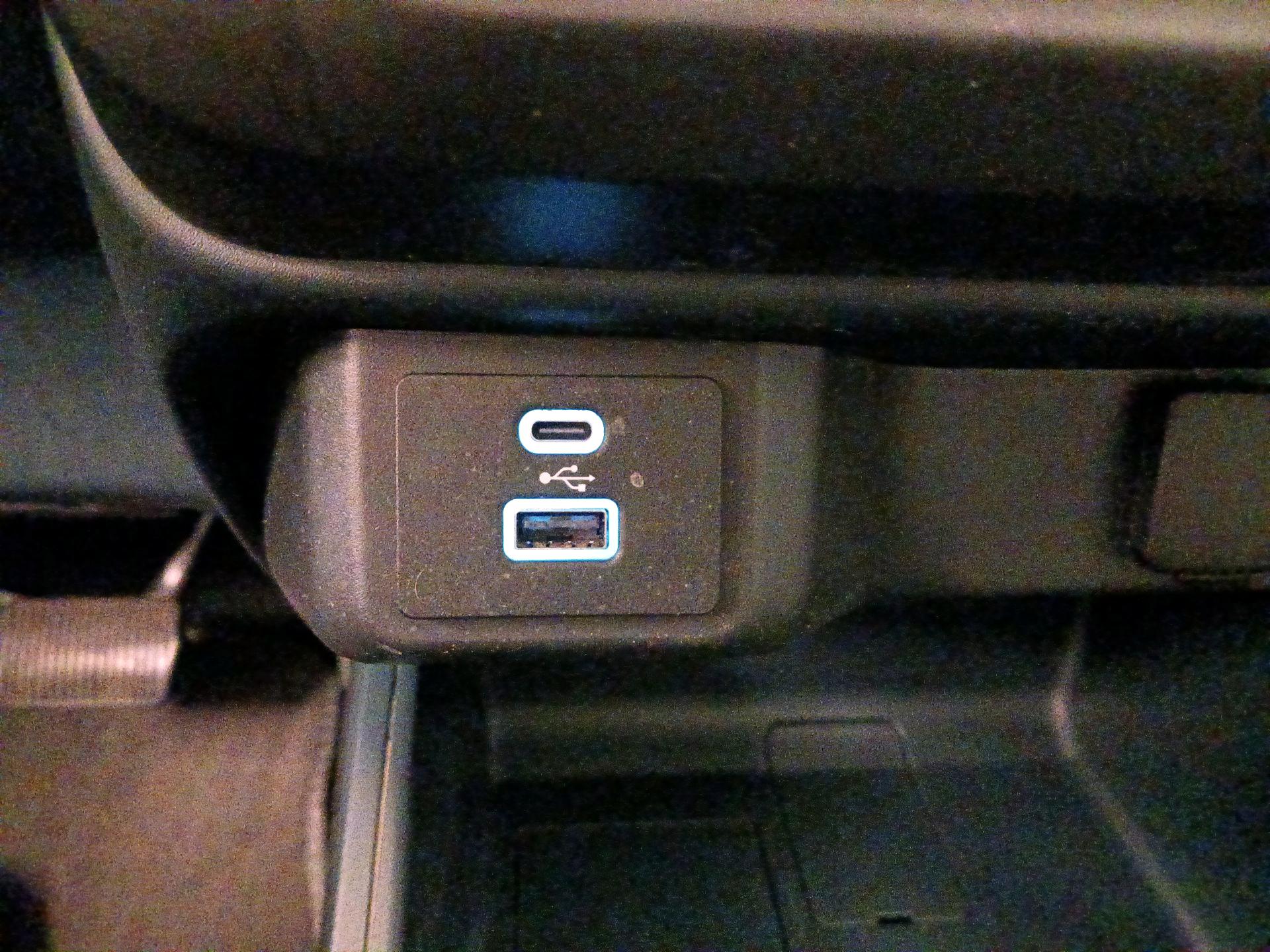 Thumbnail: 2022 Ford Maverick - 18