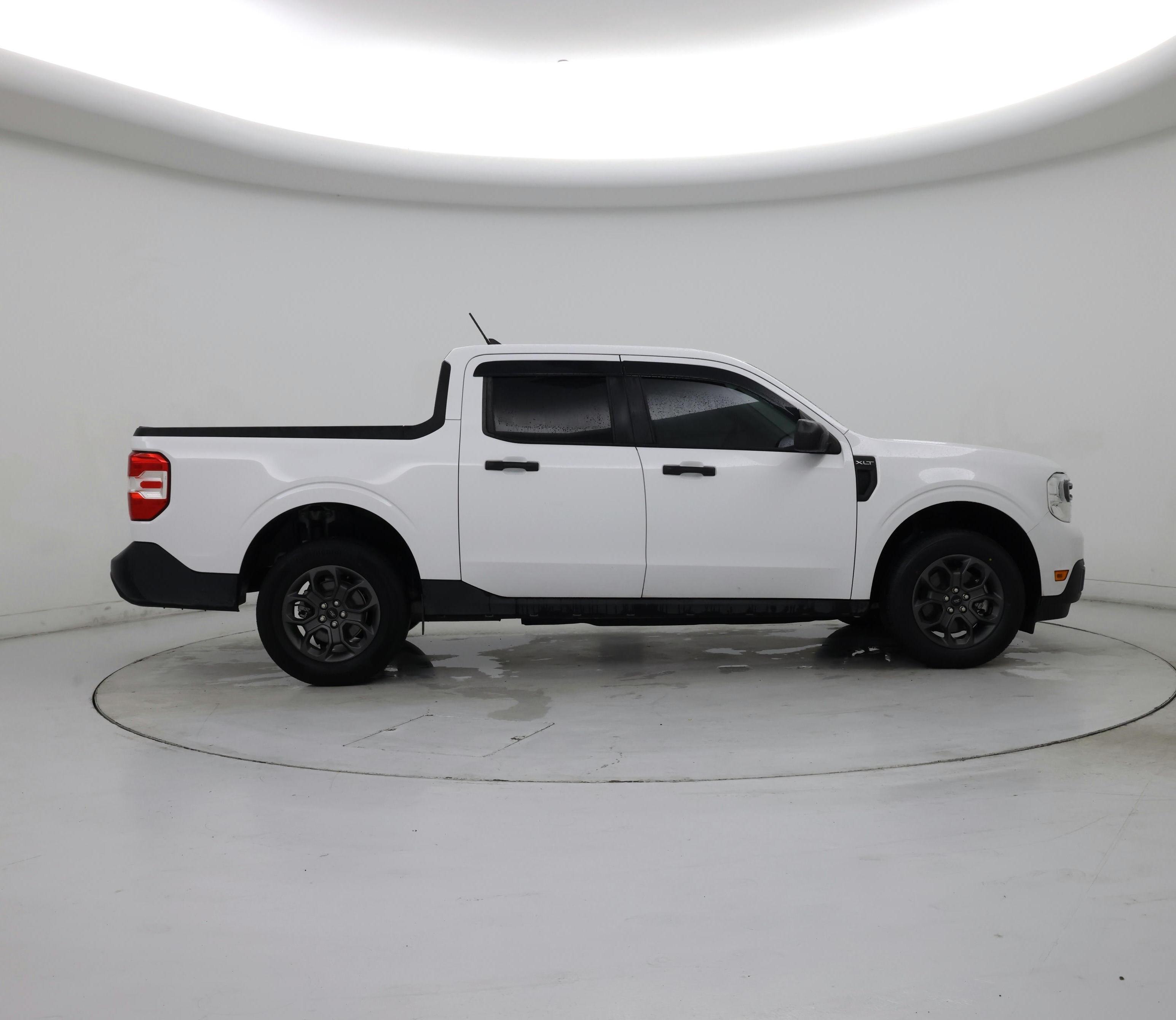 Thumbnail: 2022 Ford Maverick - 7