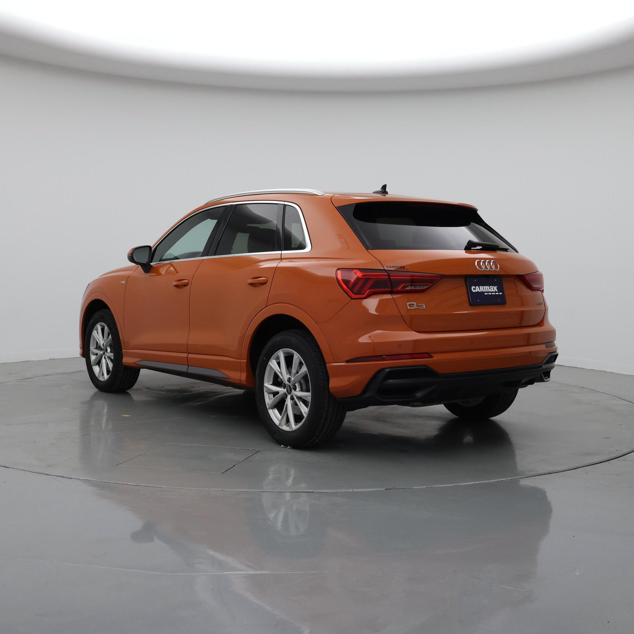 Thumbnail: 2022 Audi Q3 - 2
