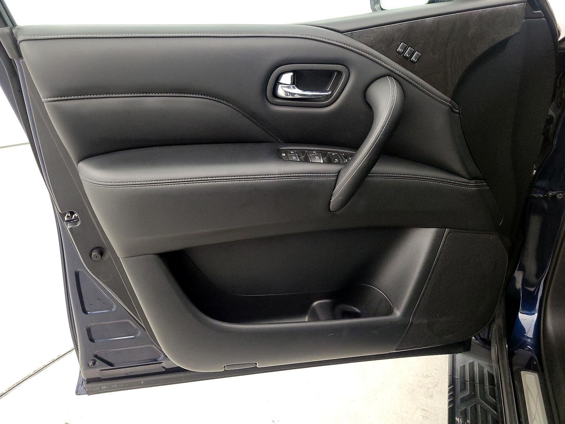 Thumbnail: 2024 INFINITI QX80 - 12