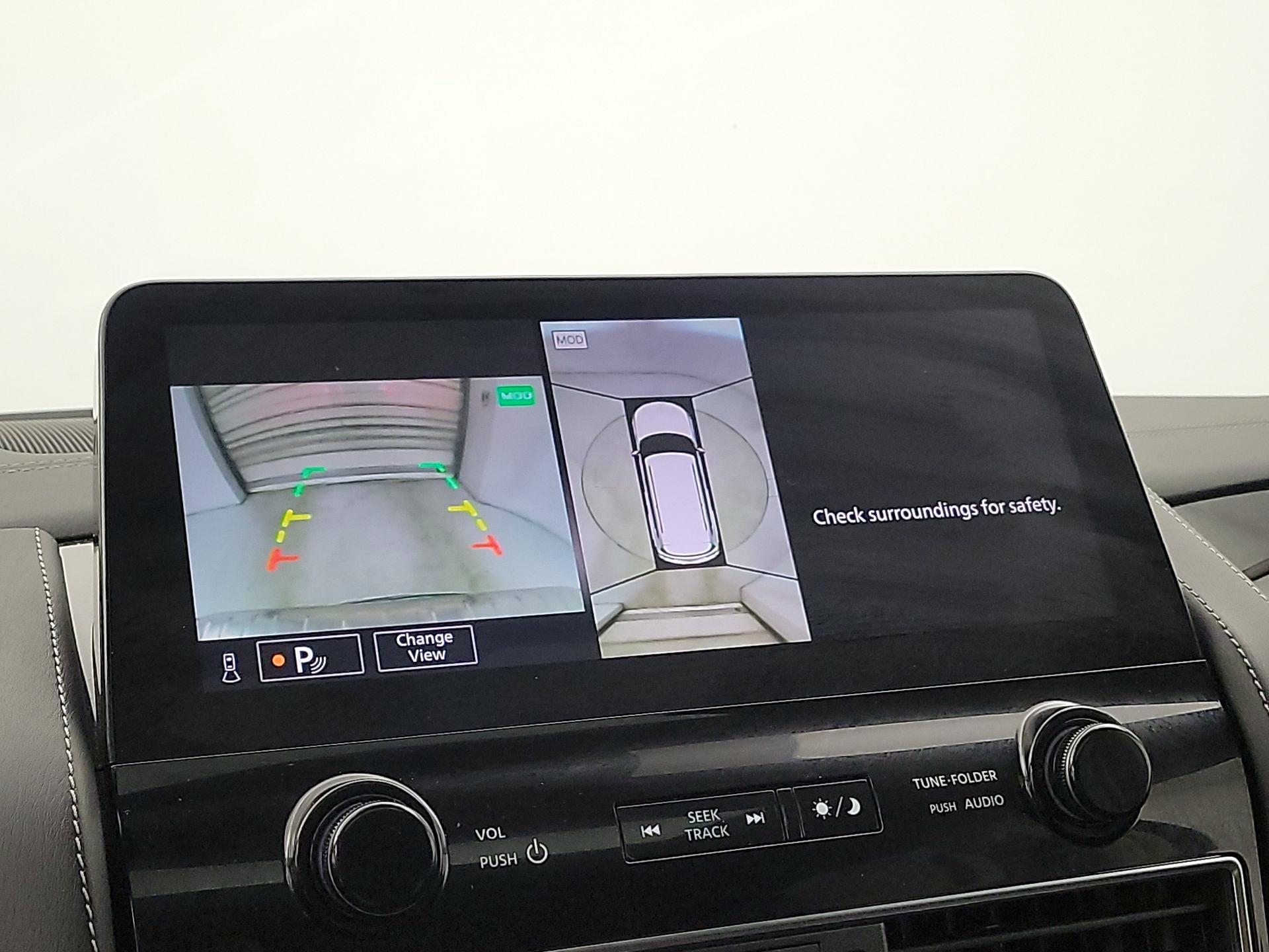 Thumbnail: 2024 INFINITI QX80 - 15