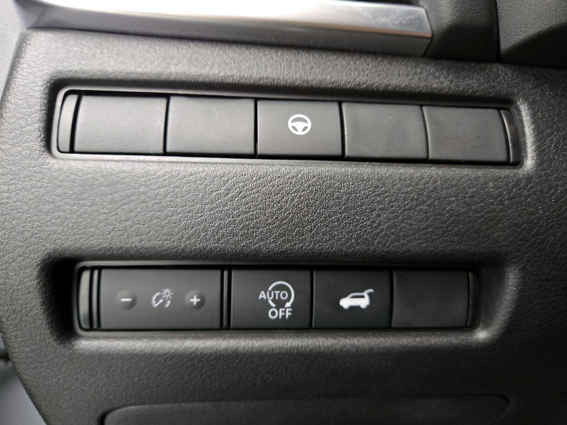 Thumbnail: 2023 Nissan Rogue - 13