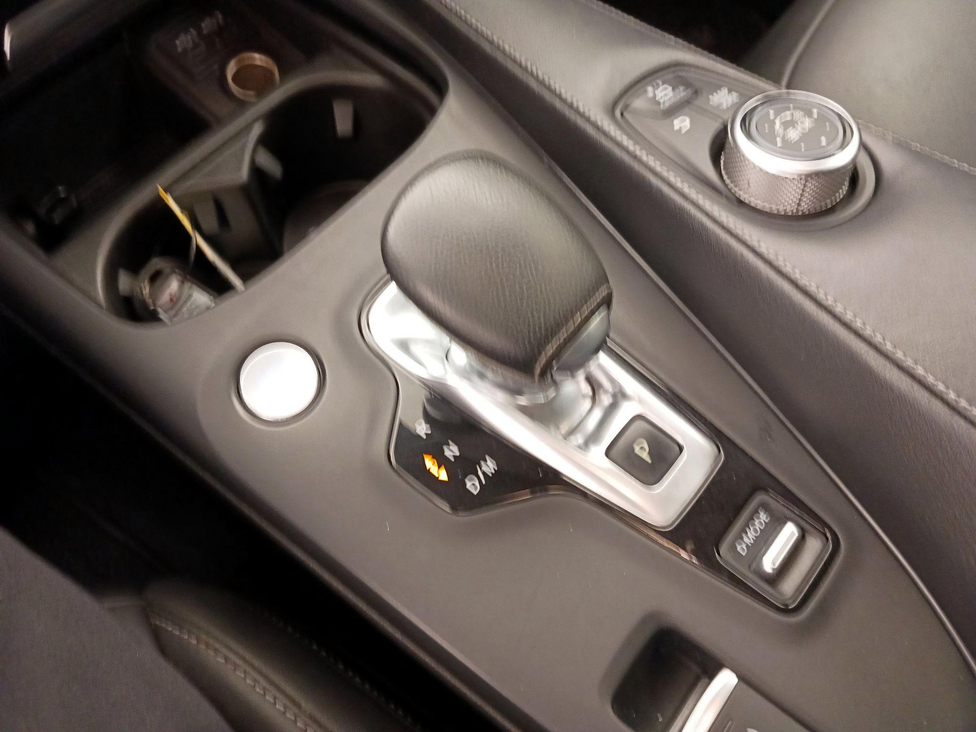 Thumbnail: 2020 INFINITI QX50 - 18