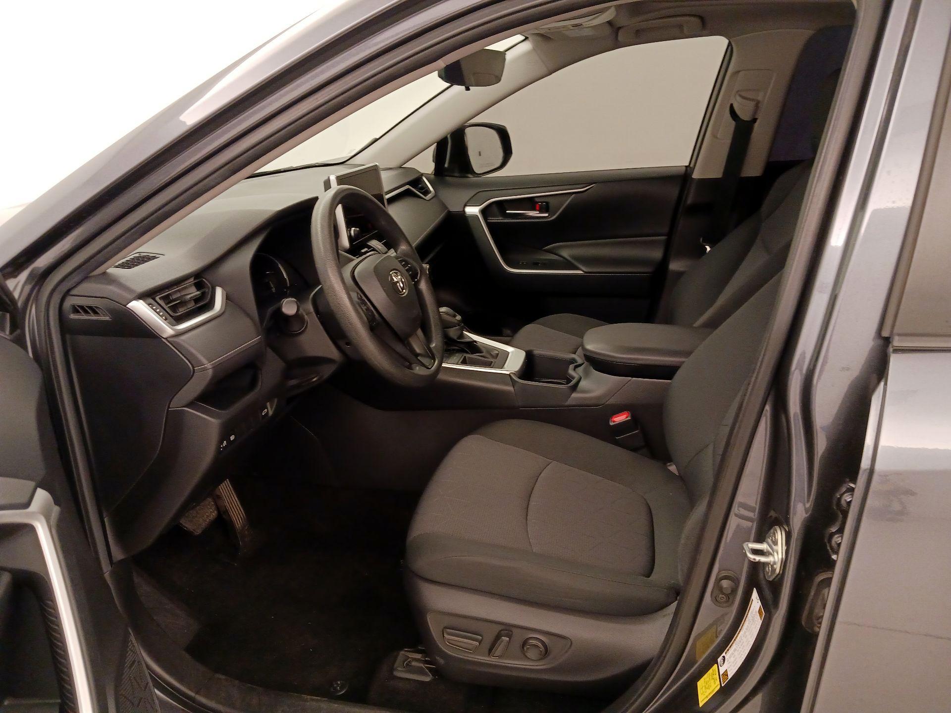 Thumbnail: 2023 Toyota RAV4 - 11