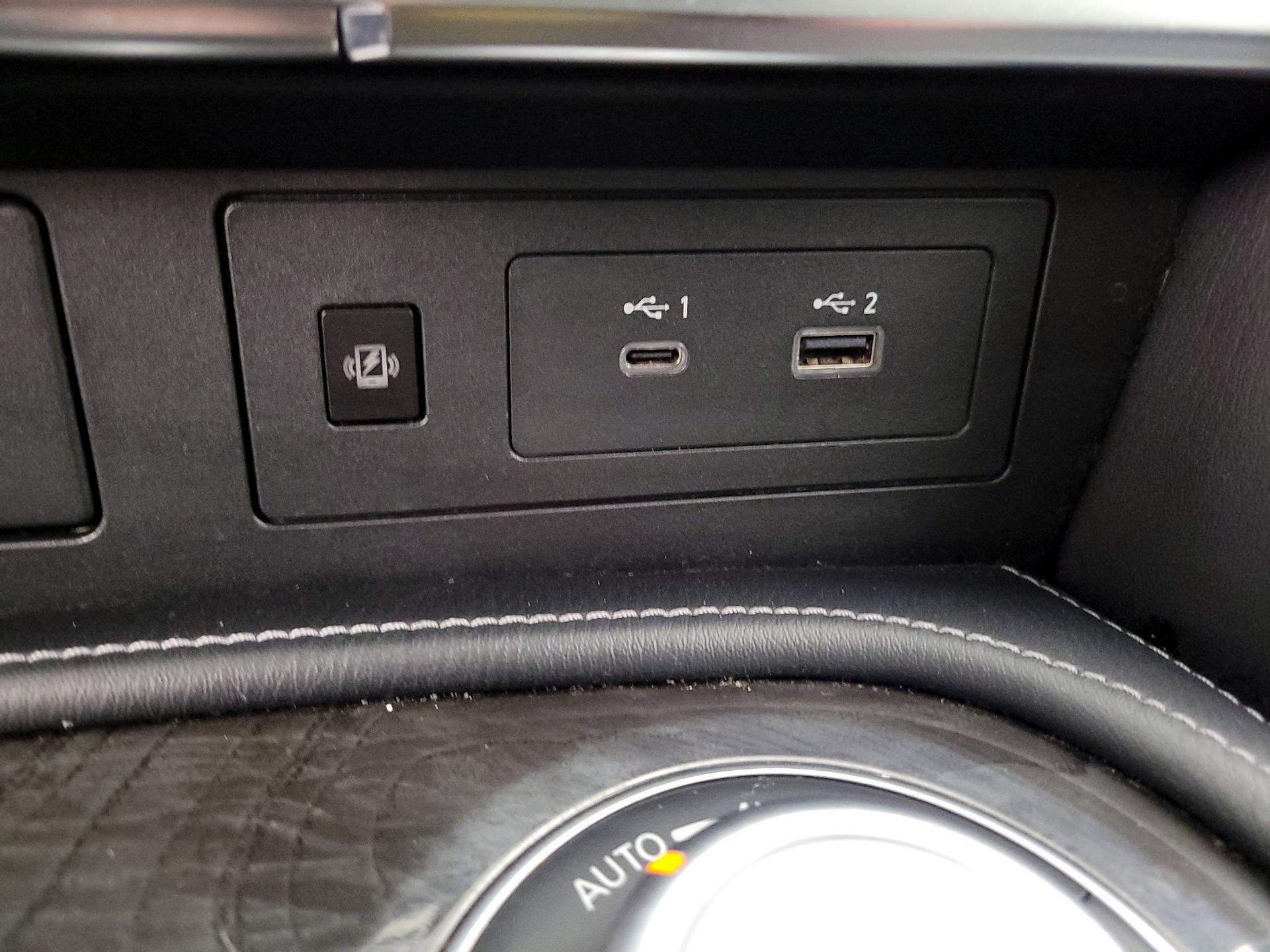 Thumbnail: 2024 INFINITI QX80 - 18