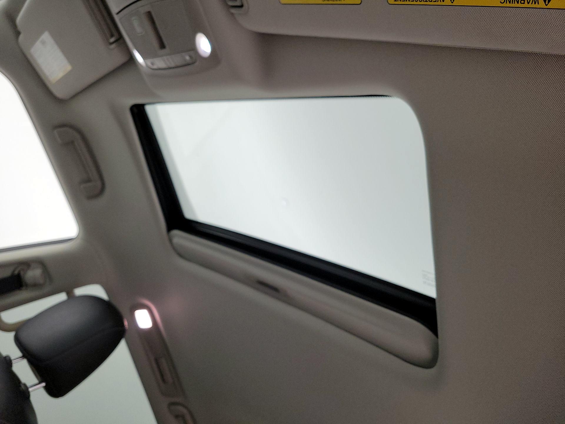 Thumbnail: 2024 INFINITI QX80 - 19