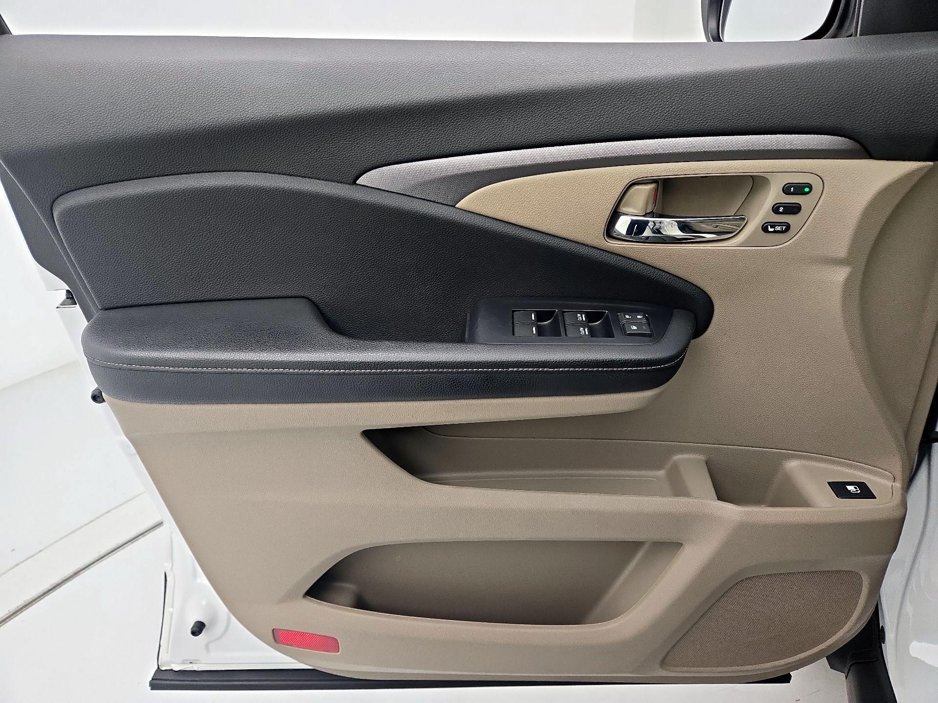 Thumbnail: 2021 Honda Ridgeline - 12