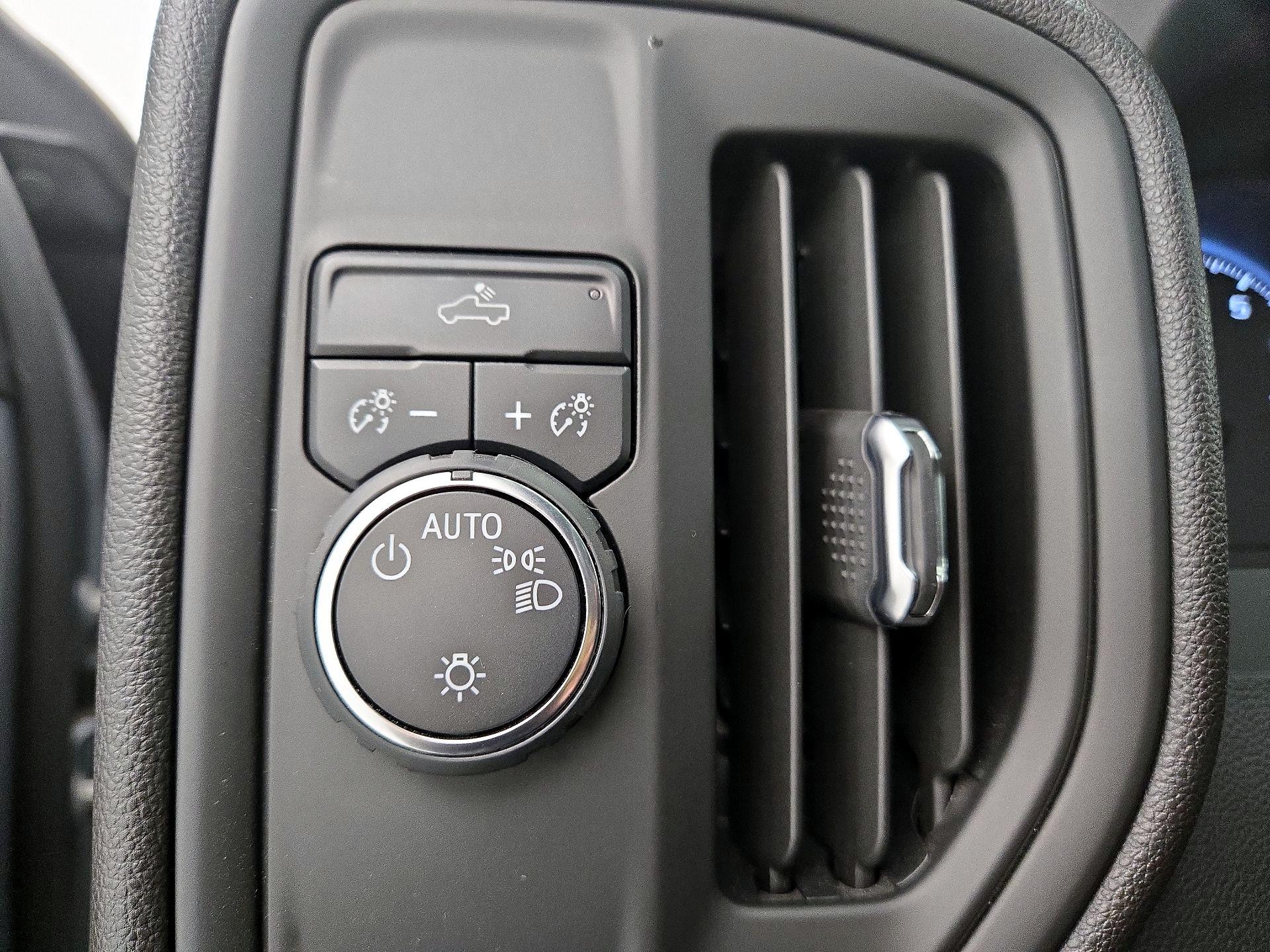 Thumbnail: 2024 Chevrolet Silverado 1500 - 13