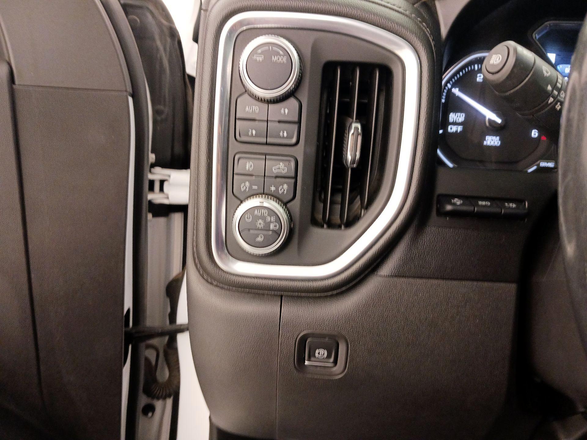 Thumbnail: 2020 GMC Sierra 1500 - 13