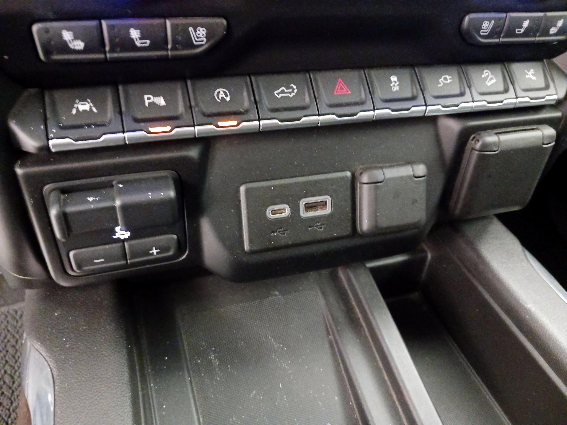 Thumbnail: 2020 GMC Sierra 1500 - 19