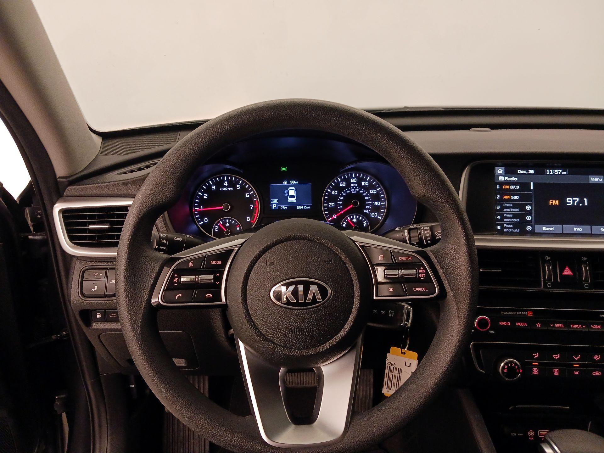 Thumbnail: 2020 Kia Optima - 10