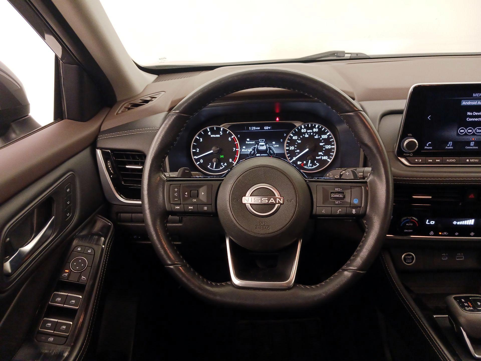 Thumbnail: 2023 Nissan Rogue - 10