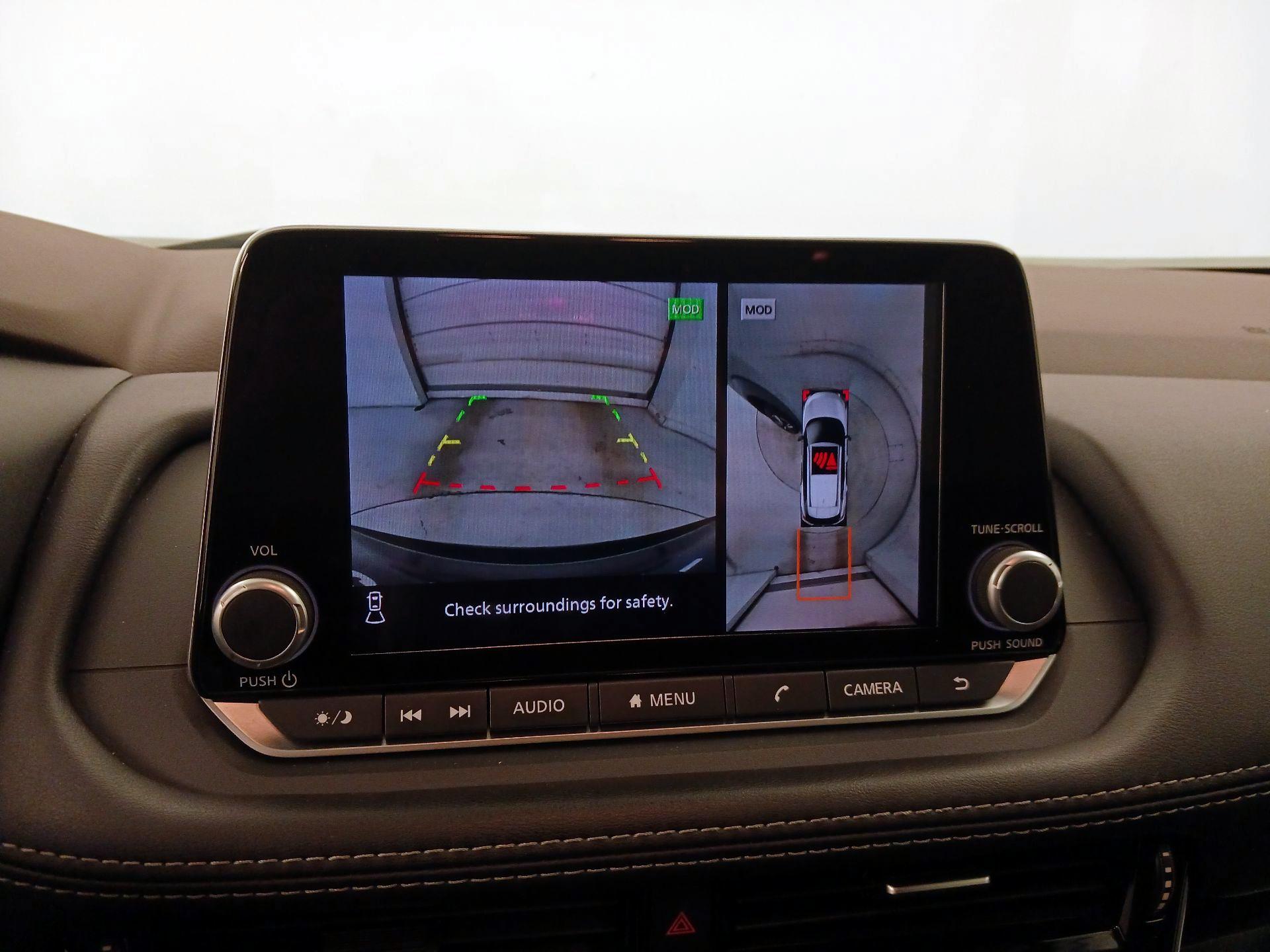 Thumbnail: 2023 Nissan Rogue - 14