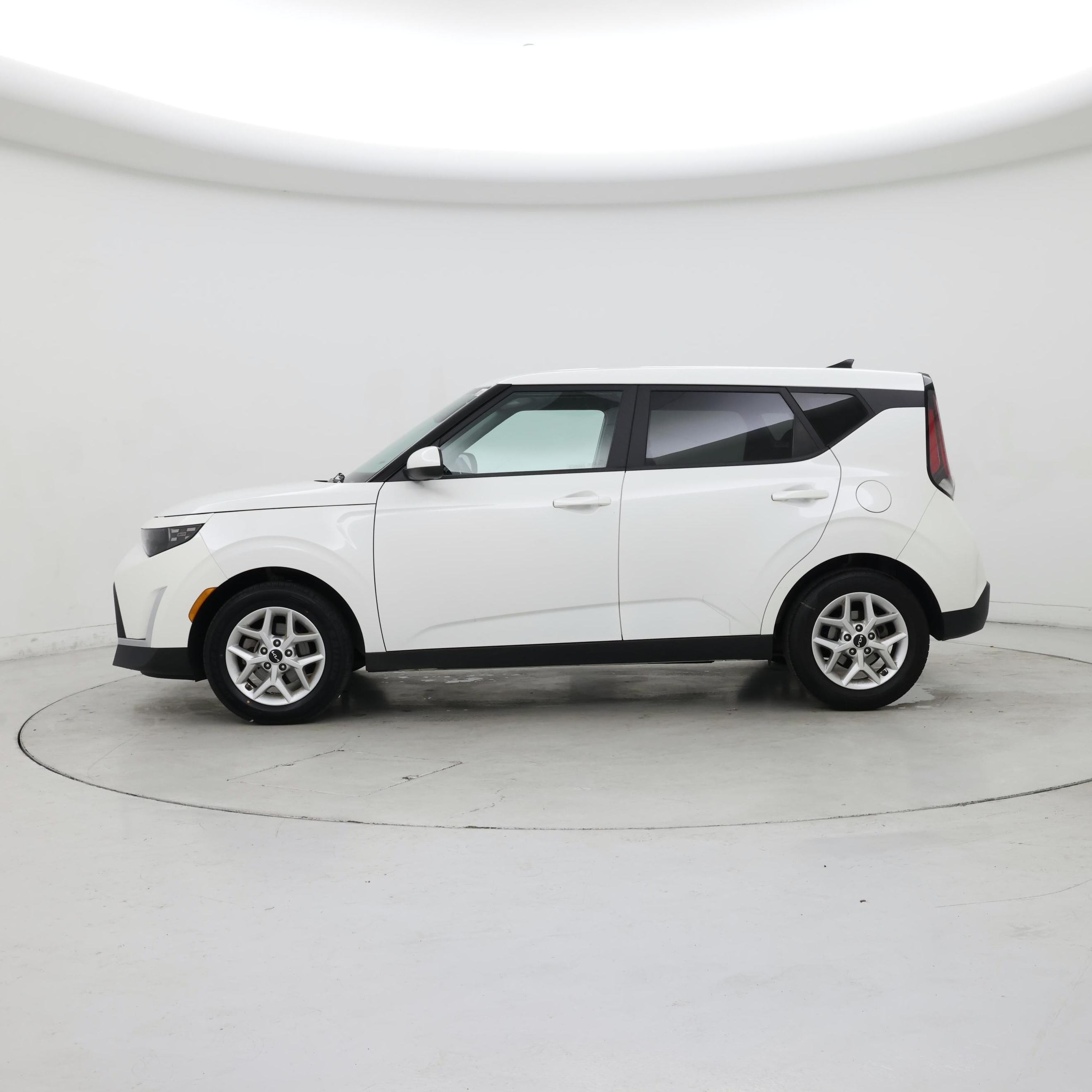 Thumbnail: 2024 Kia Soul - 3