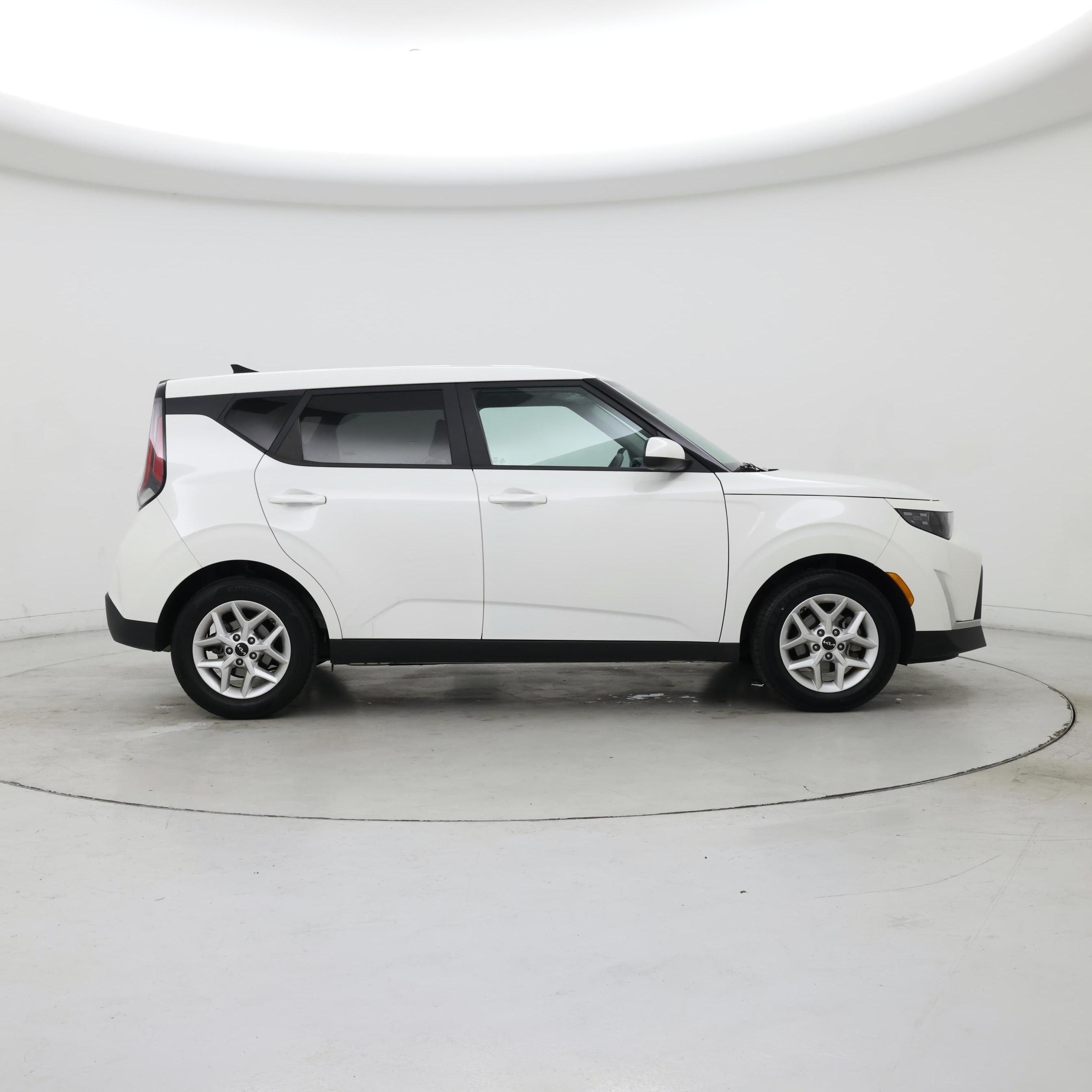 Thumbnail: 2024 Kia Soul - 7