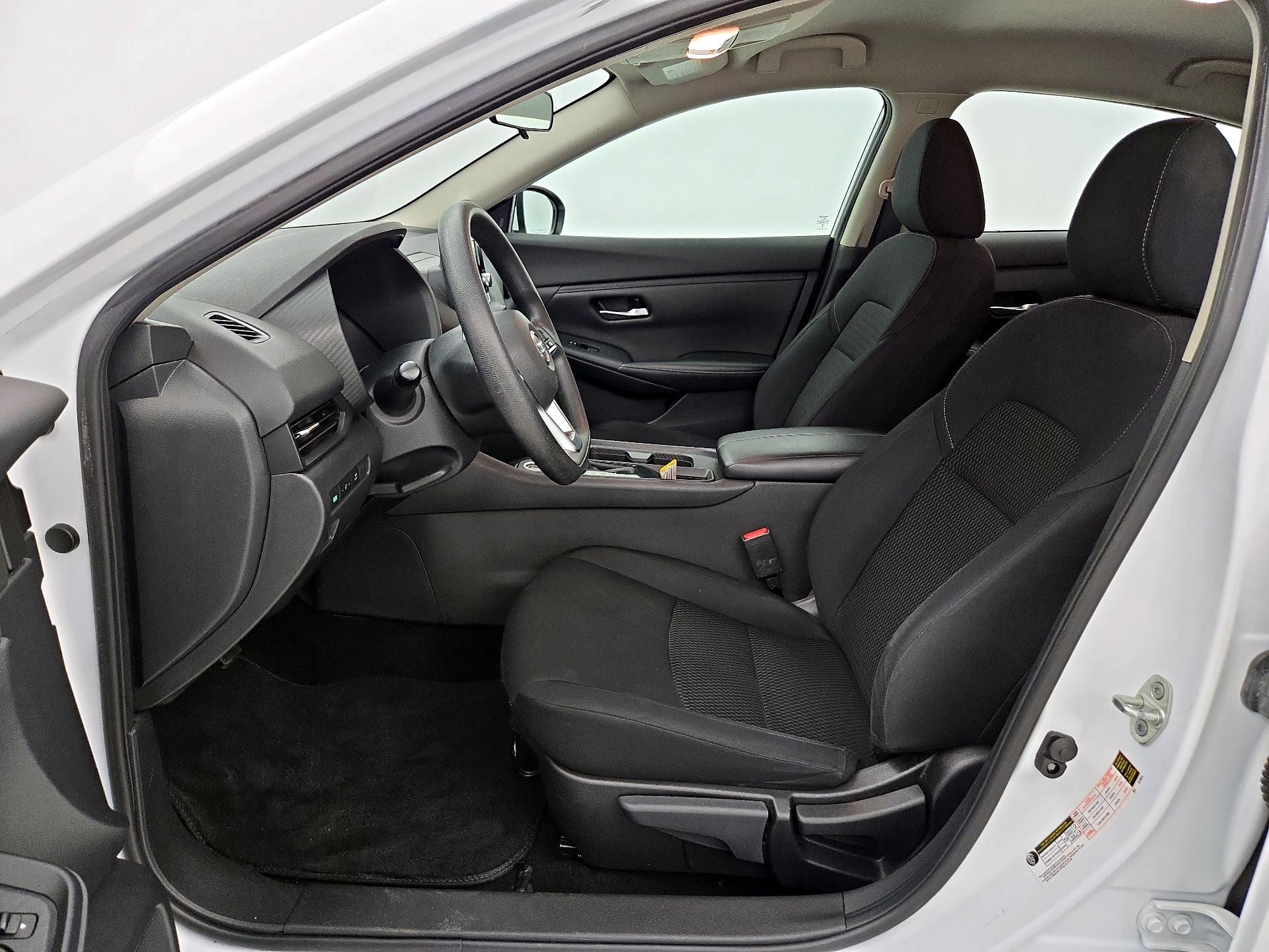 Thumbnail: 2023 Nissan Sentra - 11