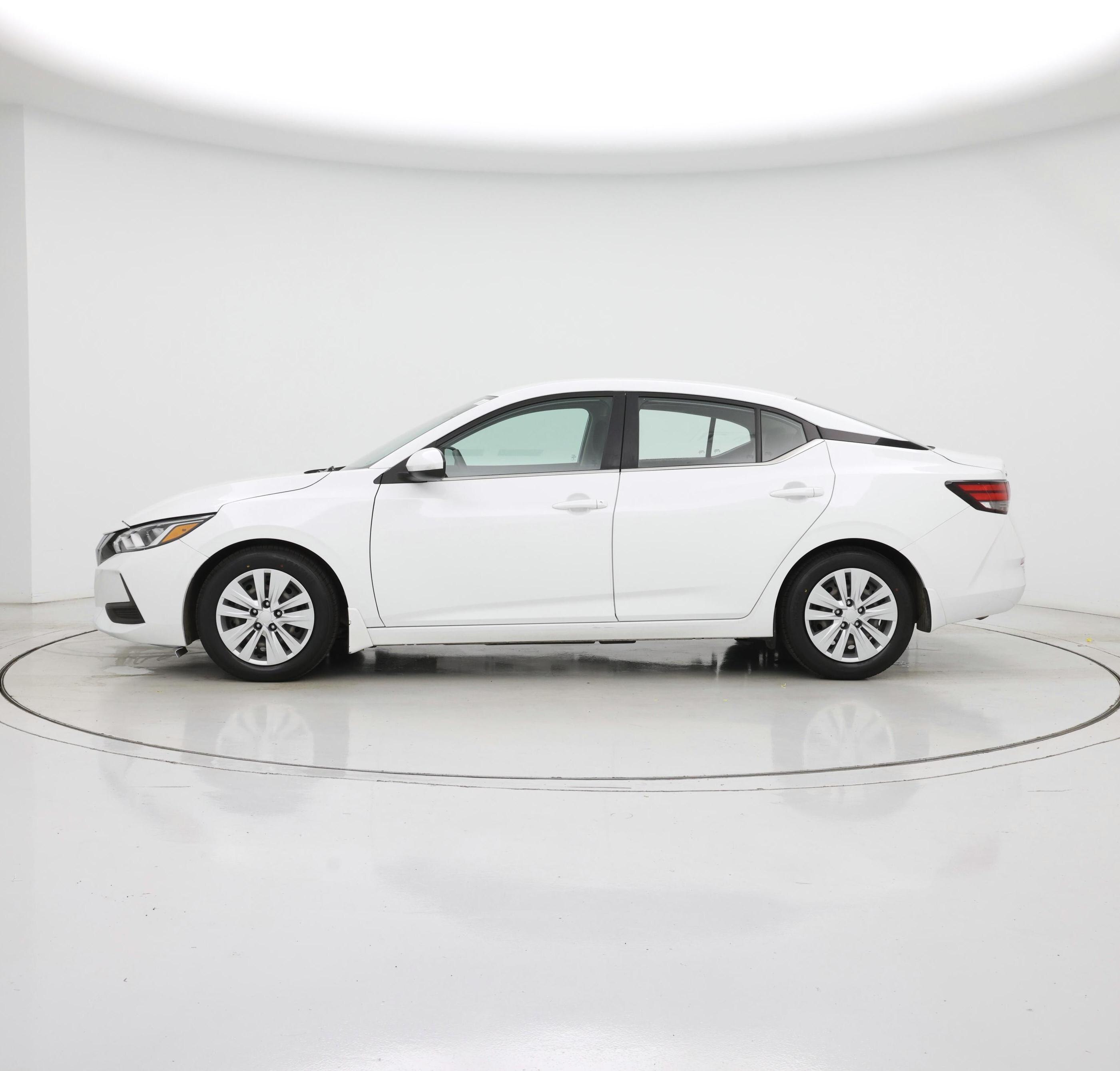 Thumbnail: 2023 Nissan Sentra - 3