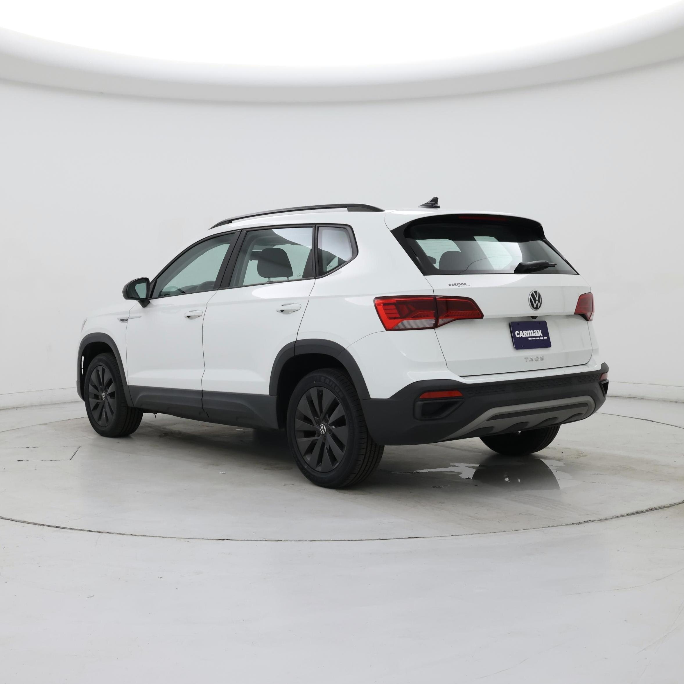 Thumbnail: 2022 Volkswagen Taos - 2