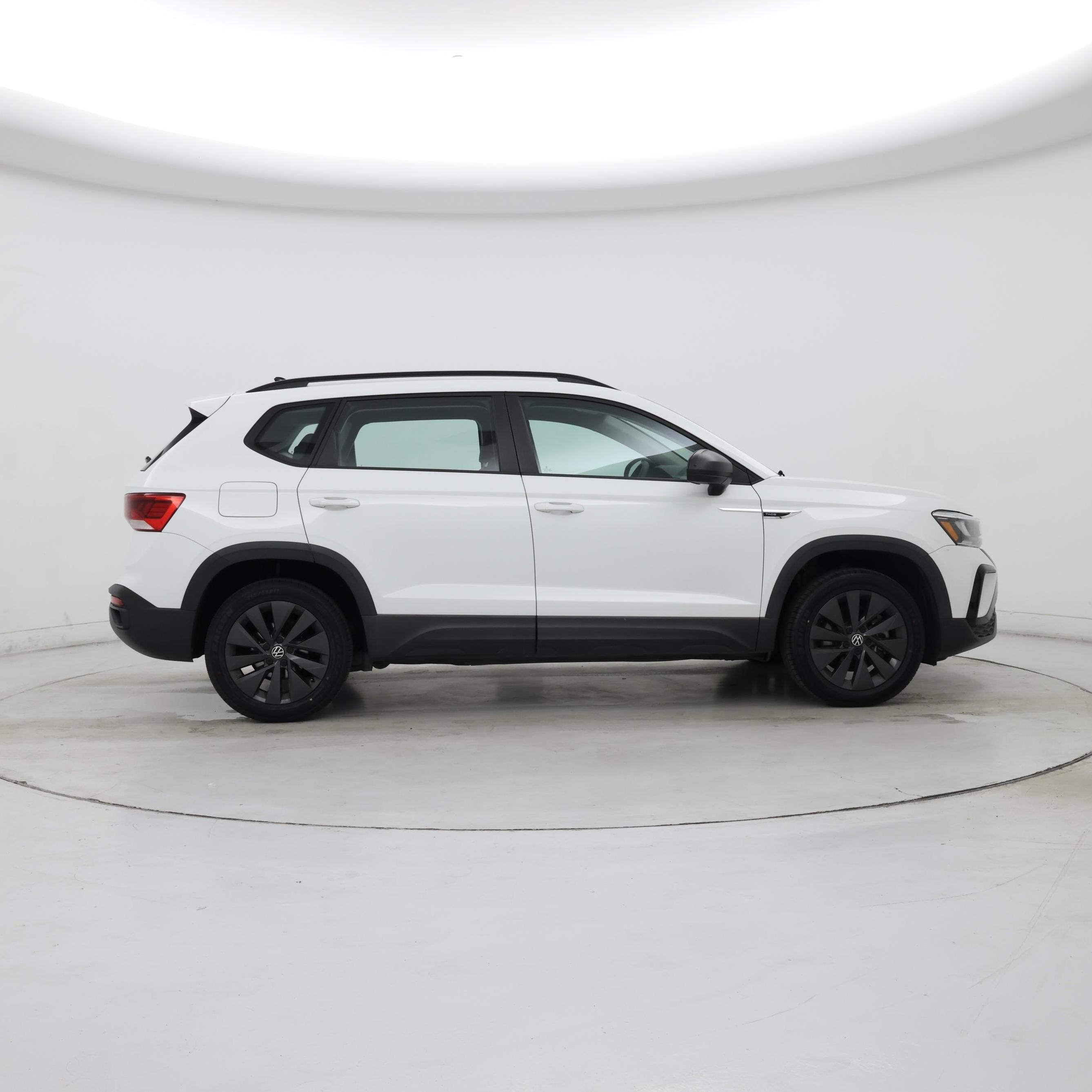 Thumbnail: 2022 Volkswagen Taos - 7