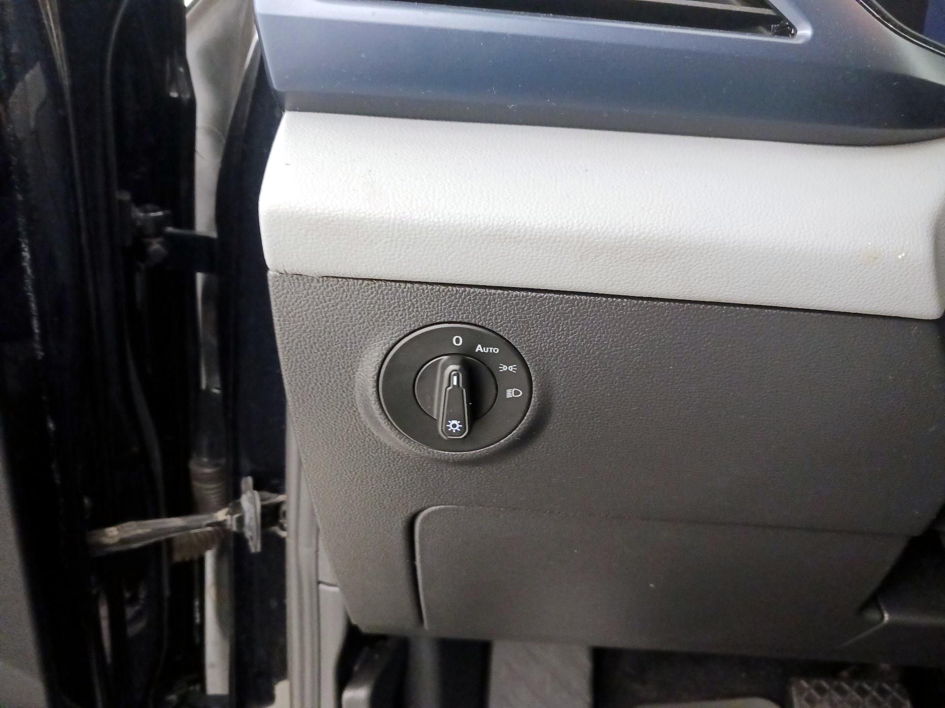 Thumbnail: 2022 Volkswagen Taos - 13