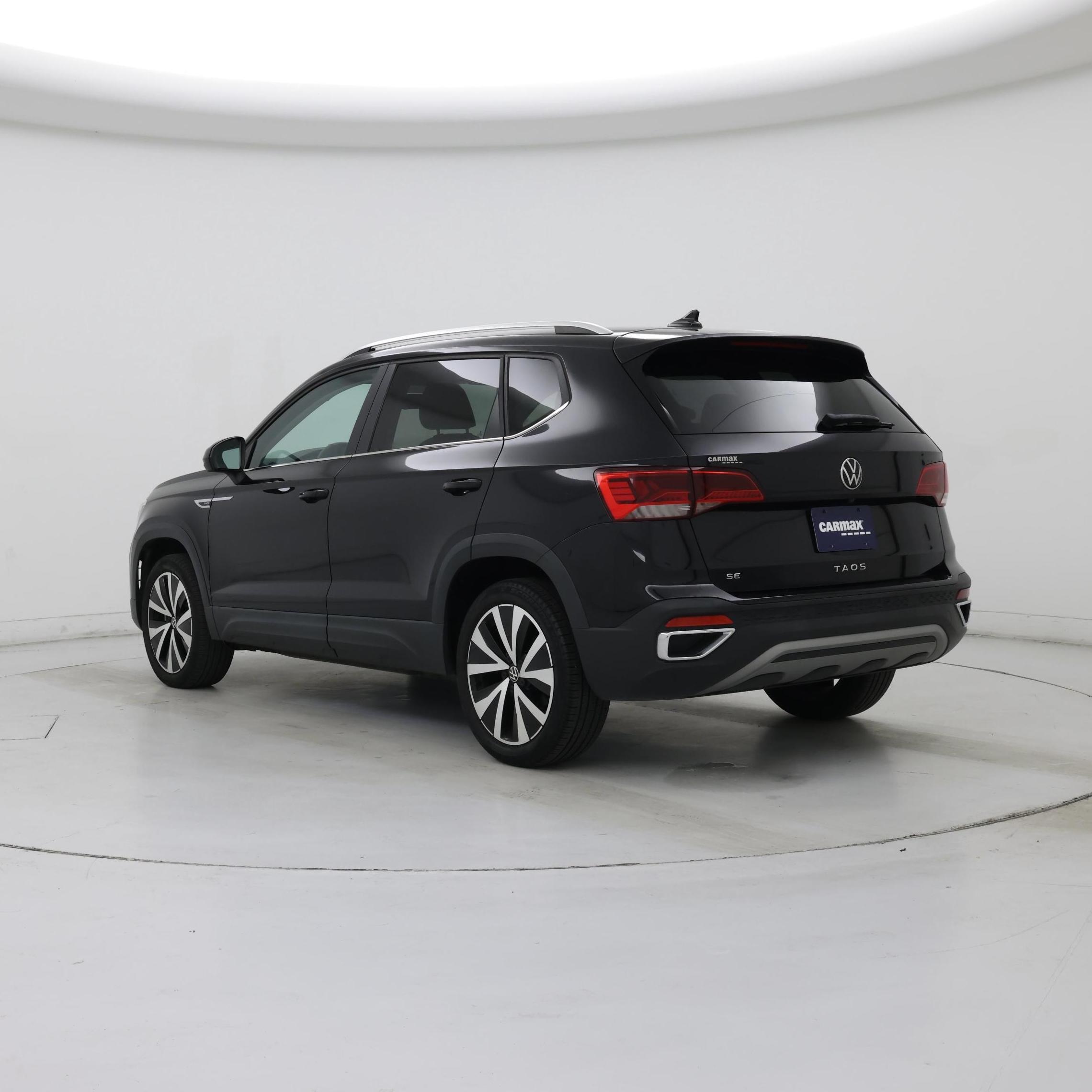 Thumbnail: 2022 Volkswagen Taos - 2