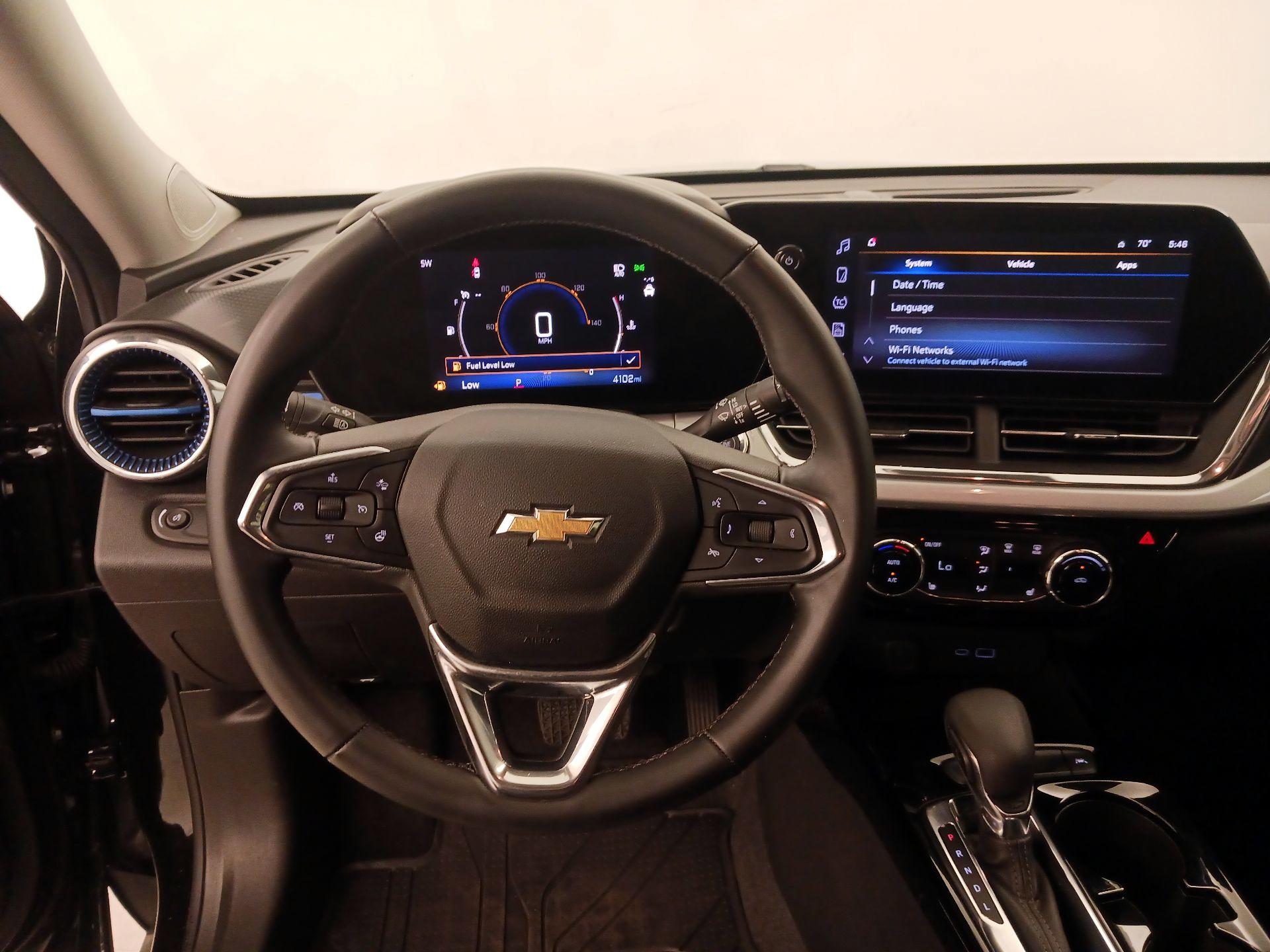 Thumbnail: 2025 Chevrolet Trax - 10