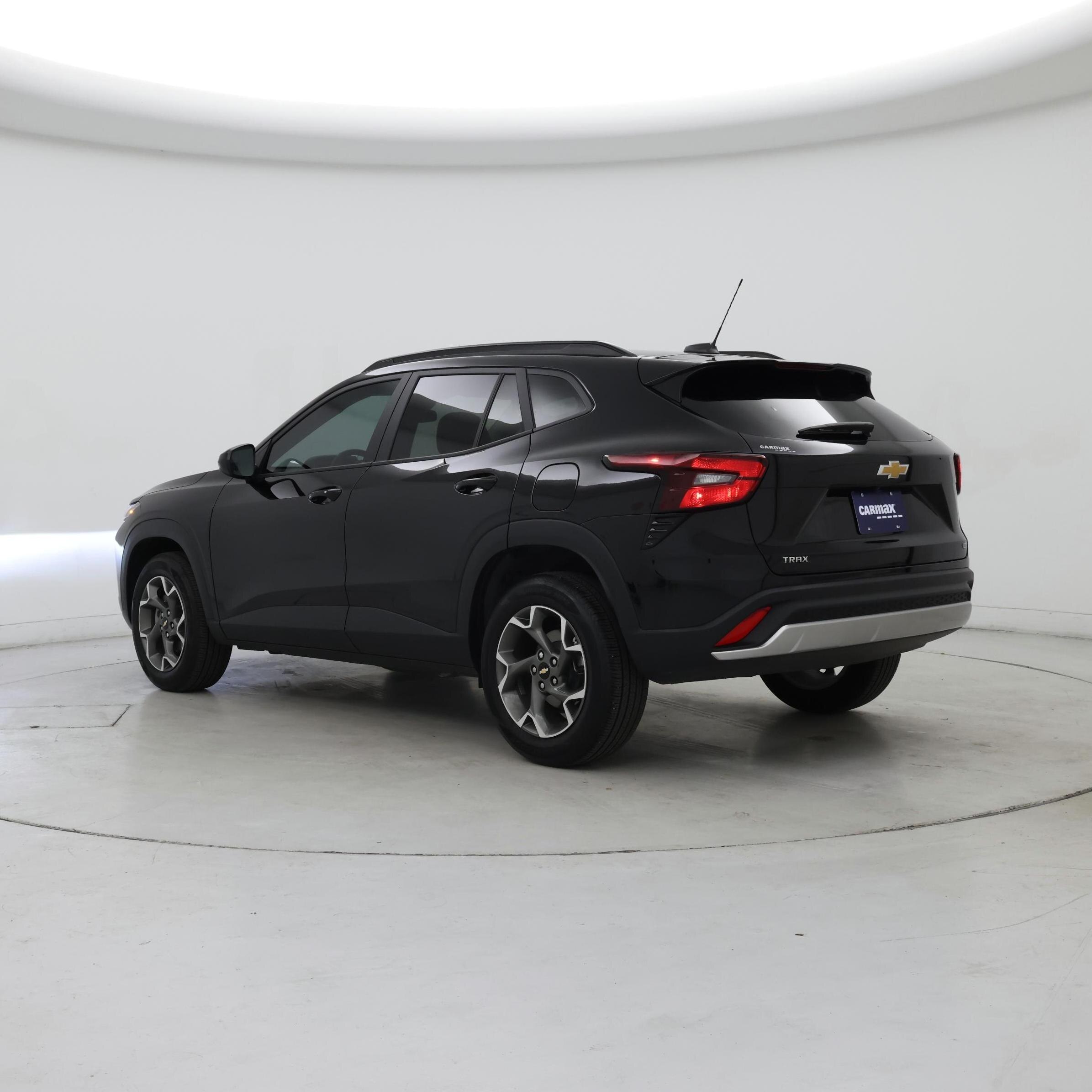 Thumbnail: 2025 Chevrolet Trax - 2