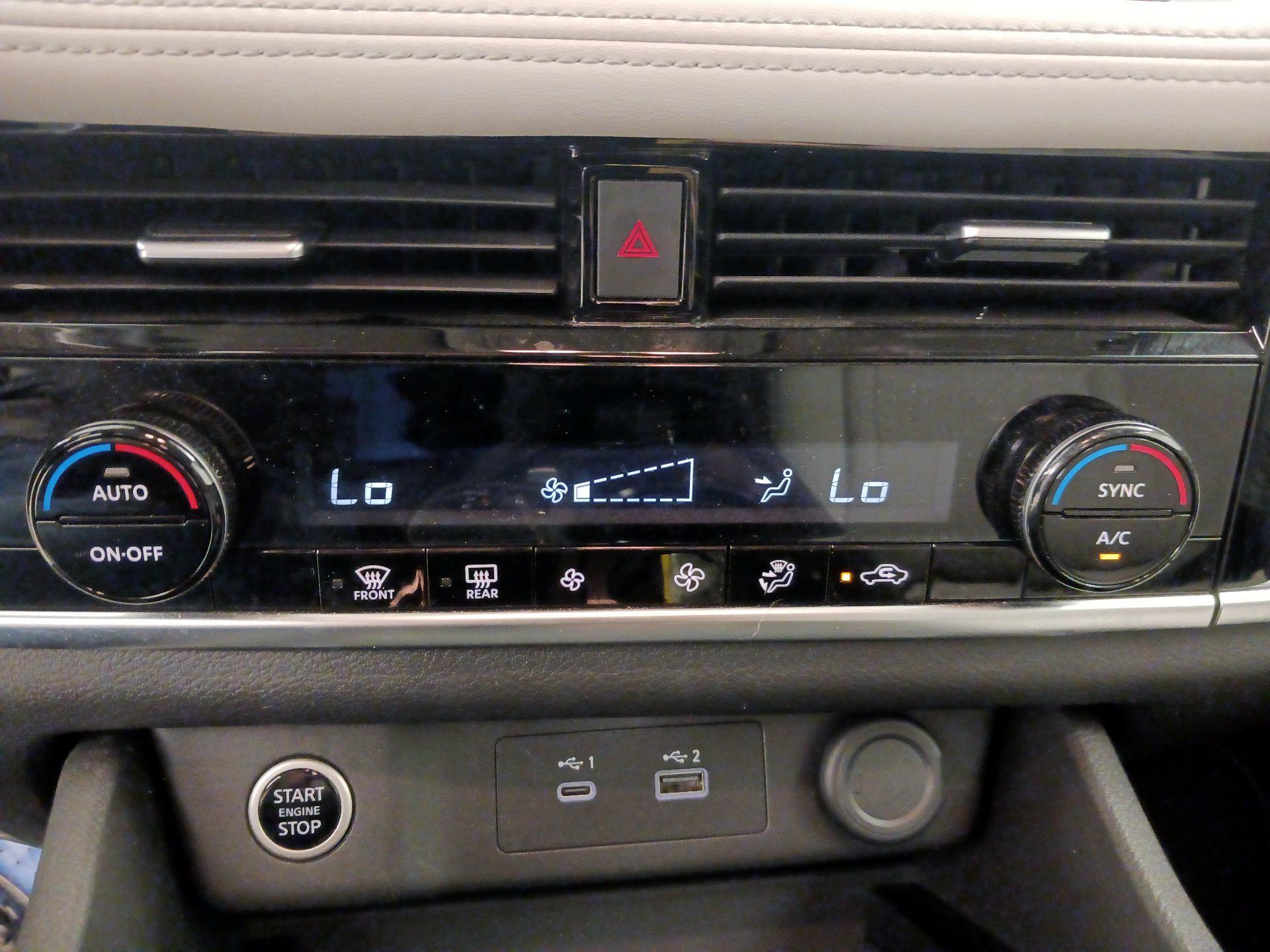 Thumbnail: 2022 Nissan Rogue - 16