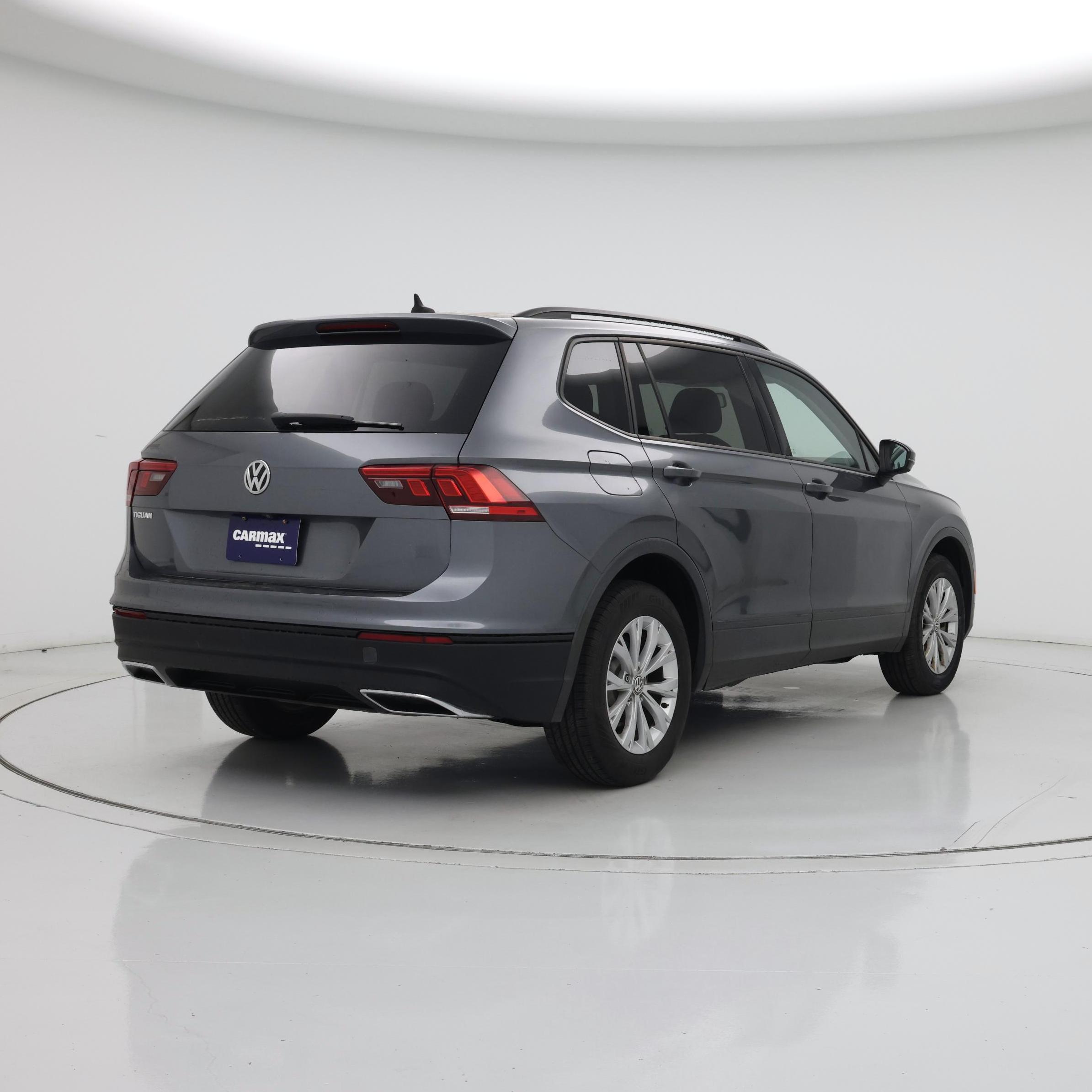 Thumbnail: 2020 Volkswagen Tiguan - 8