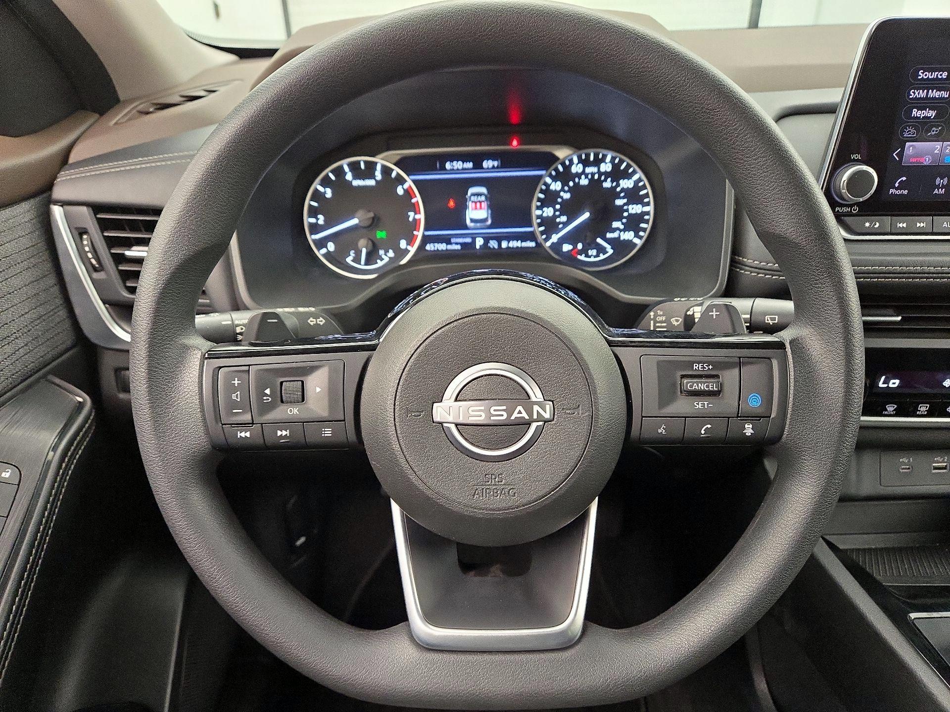 Thumbnail: 2023 Nissan Rogue - 10