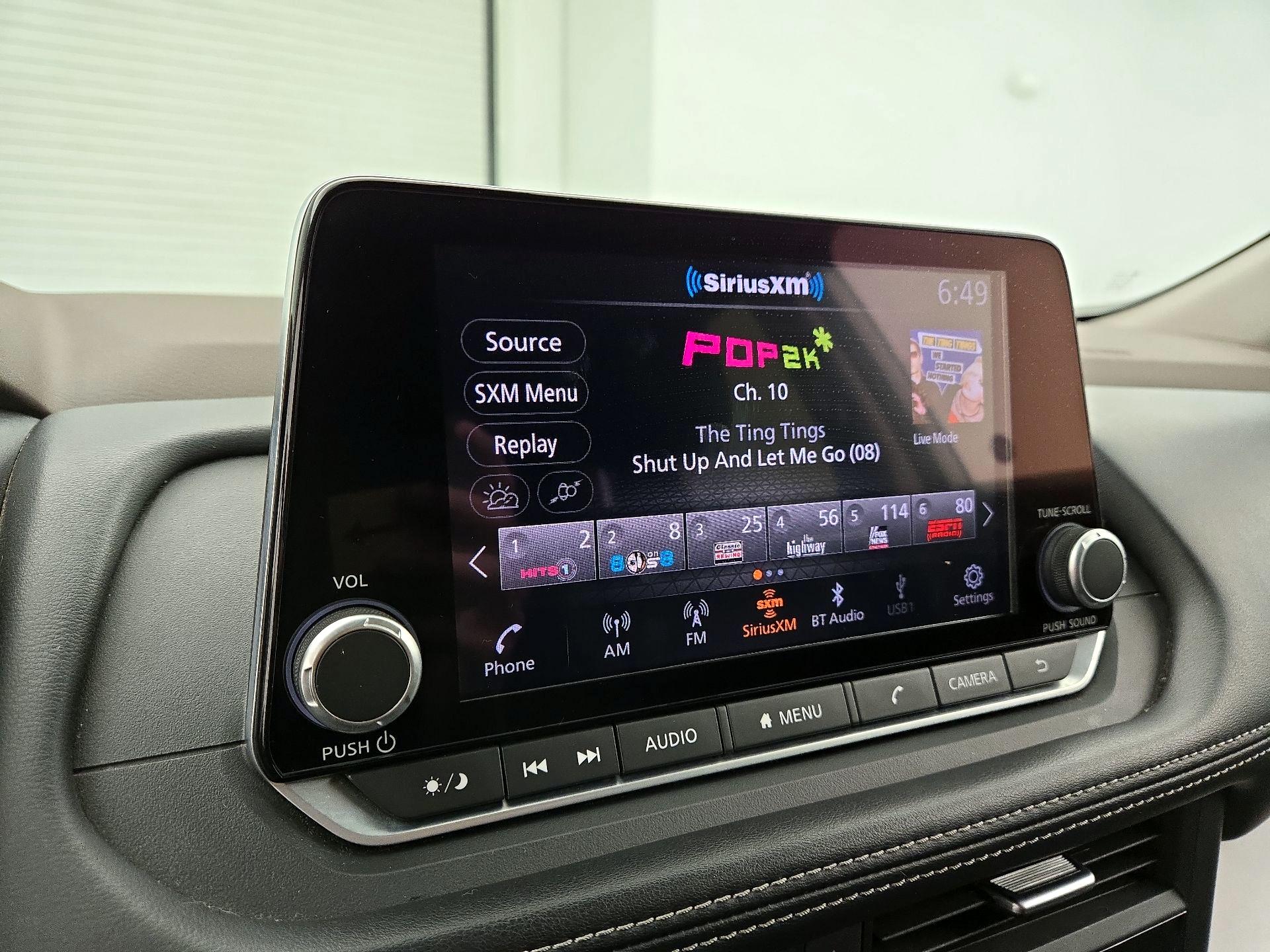 Thumbnail: 2023 Nissan Rogue - 15